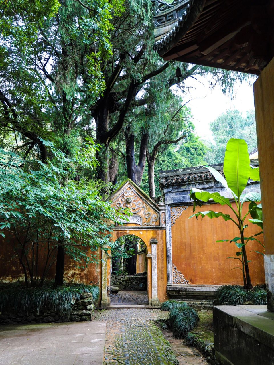 台州国清寺l 提前了解这些 看完这篇就够了 说它是寺庙,它更像旅游