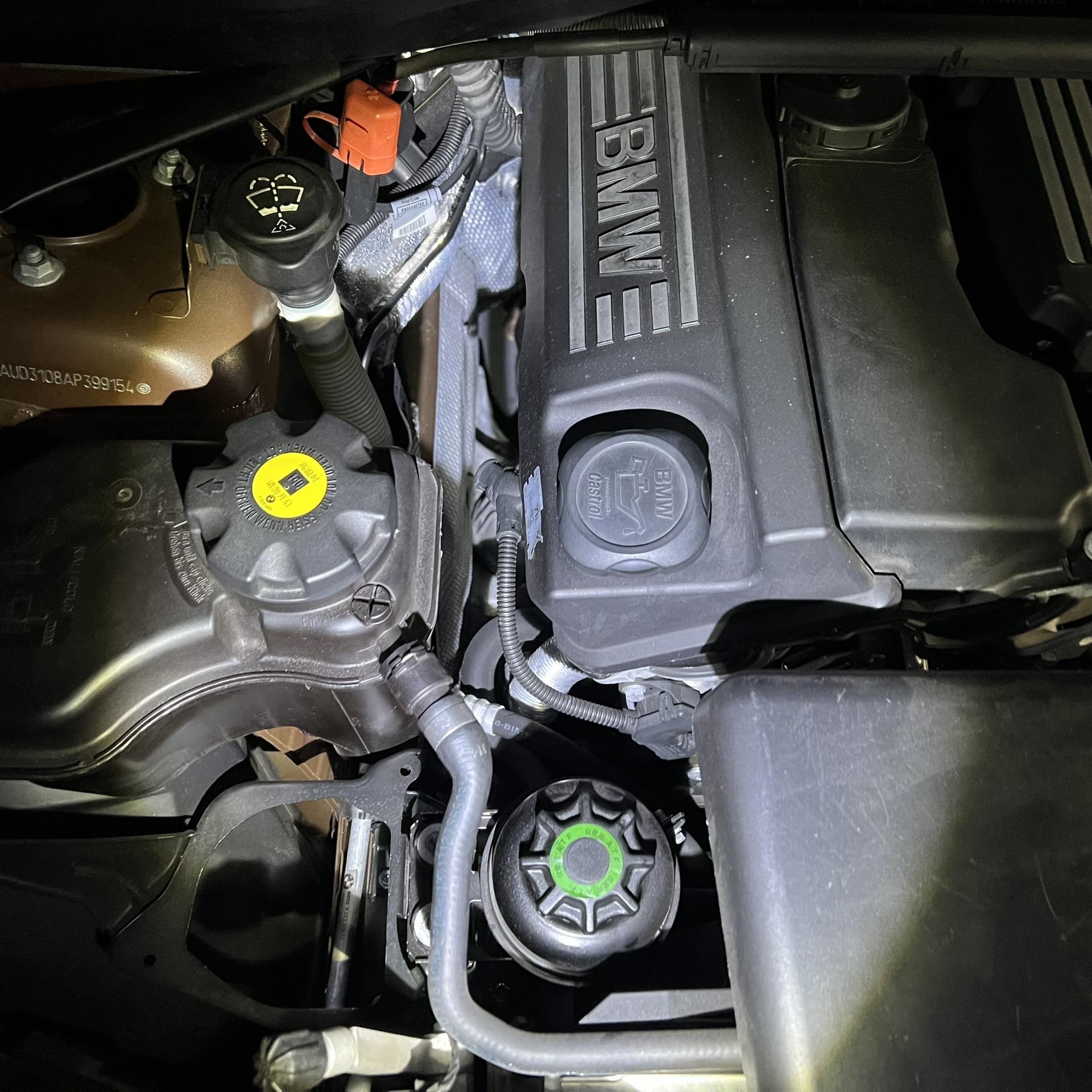 汽车型号 :2010款宝马1系 120i 巧克力限量版