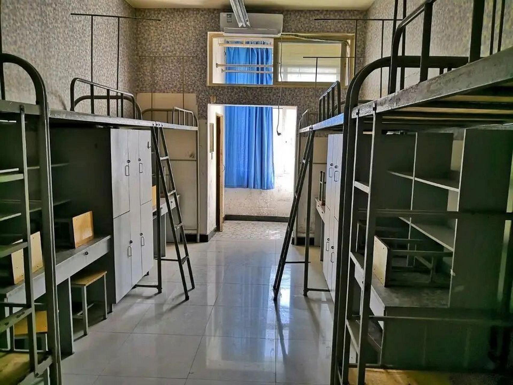 【安康学院宿舍】 宿舍实拍哦 欢迎大家来到安康学院～ 新生群,校区