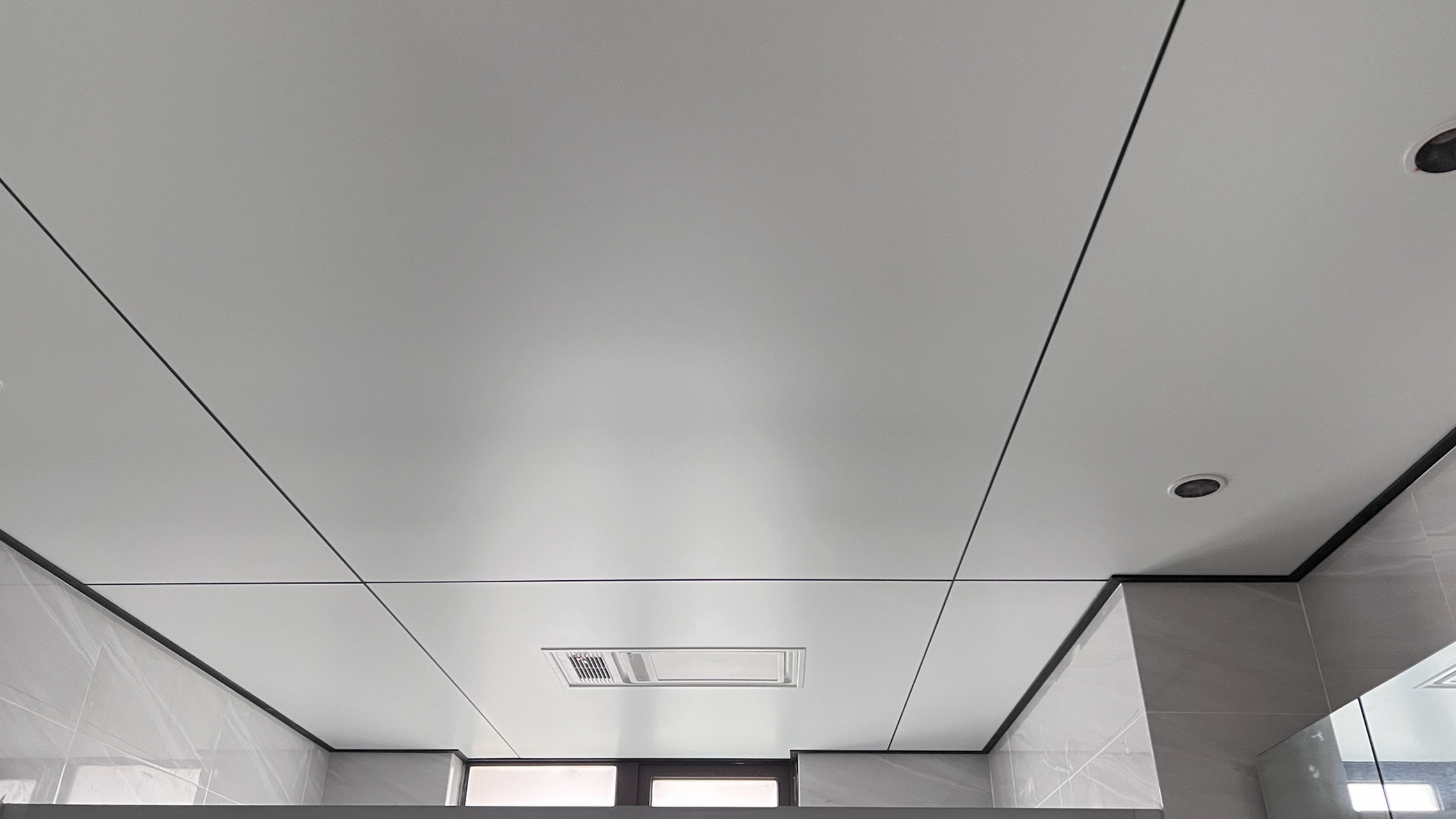 吊顶完成了,友邦吊顶,没有翻车呢,喜欢