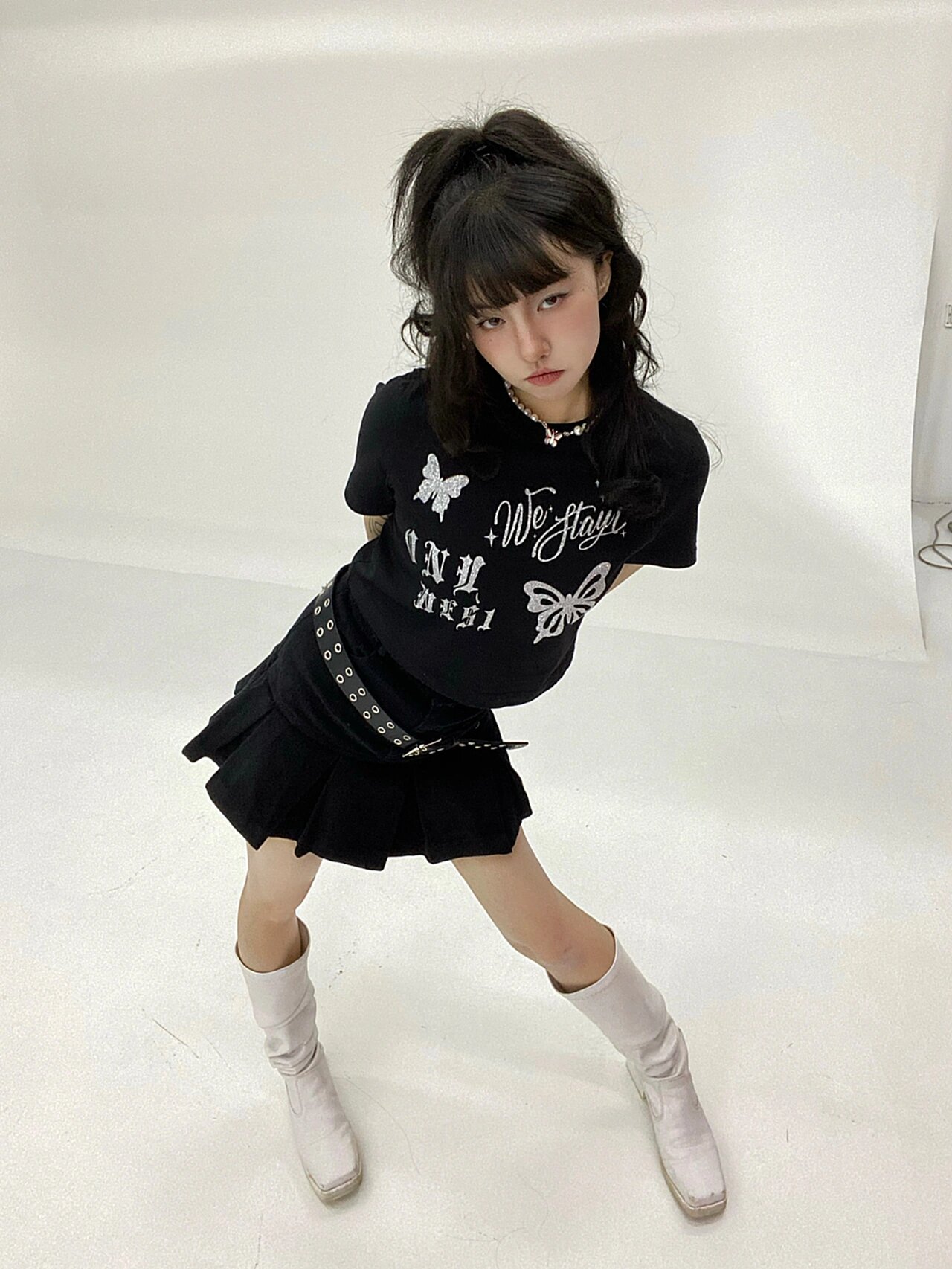 非主流女孩拍照姿势大赏  活到老亚到老
