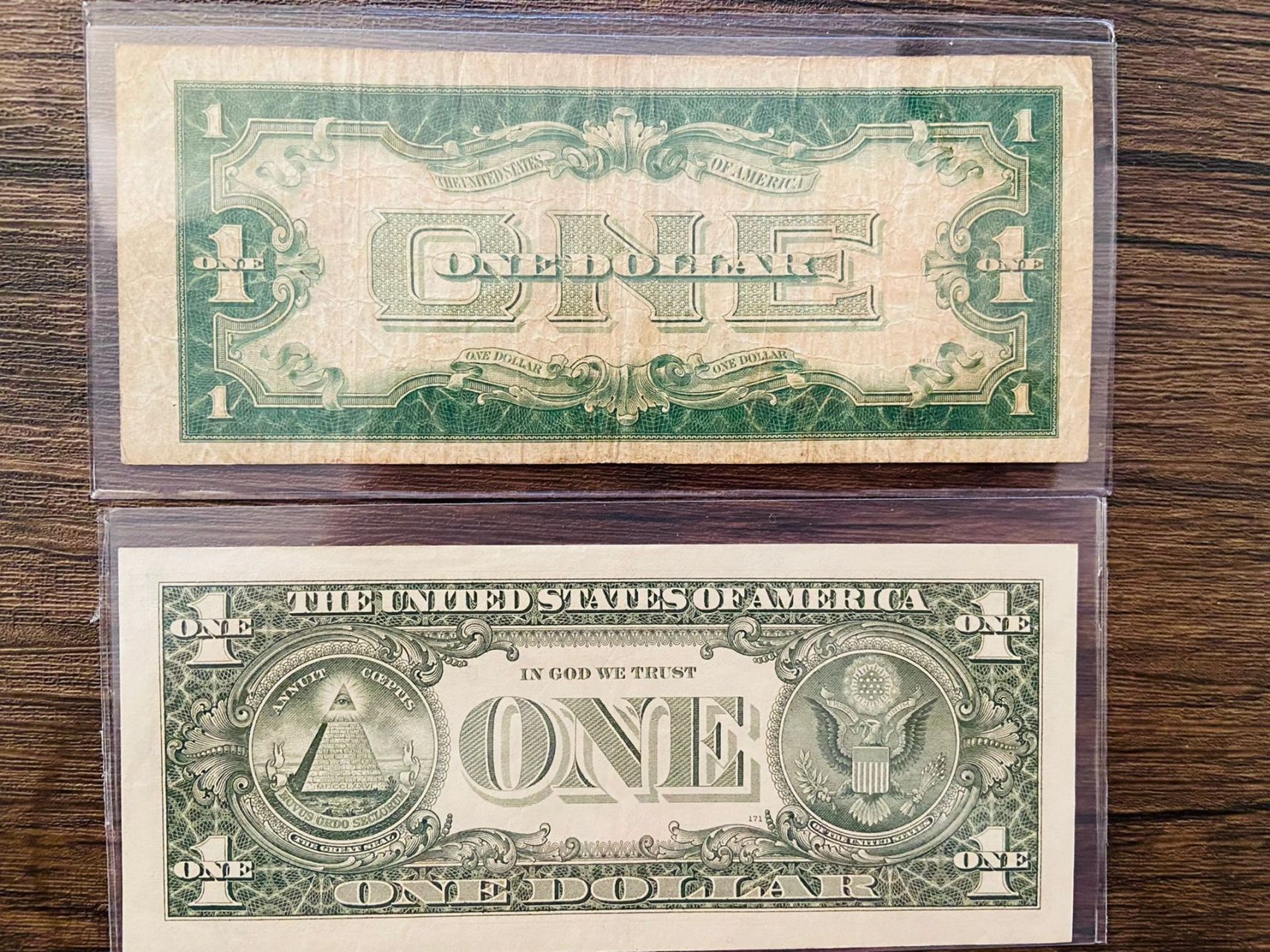 1928年 红色1美元纸币 1928年红色1美元,仅在1928年发行了约160万张