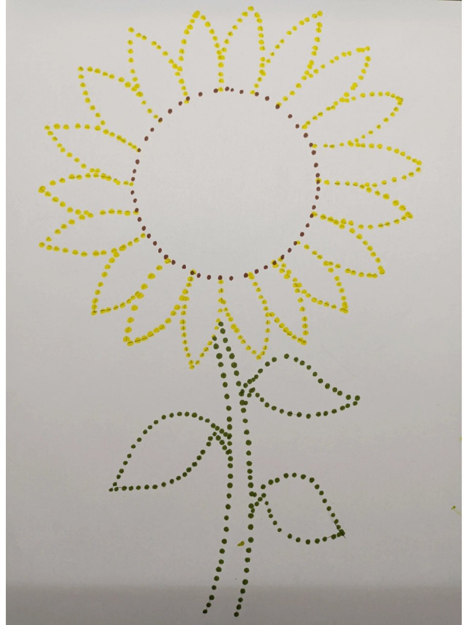 少儿点彩画向日葵#向日葵# #点彩画# #点彩