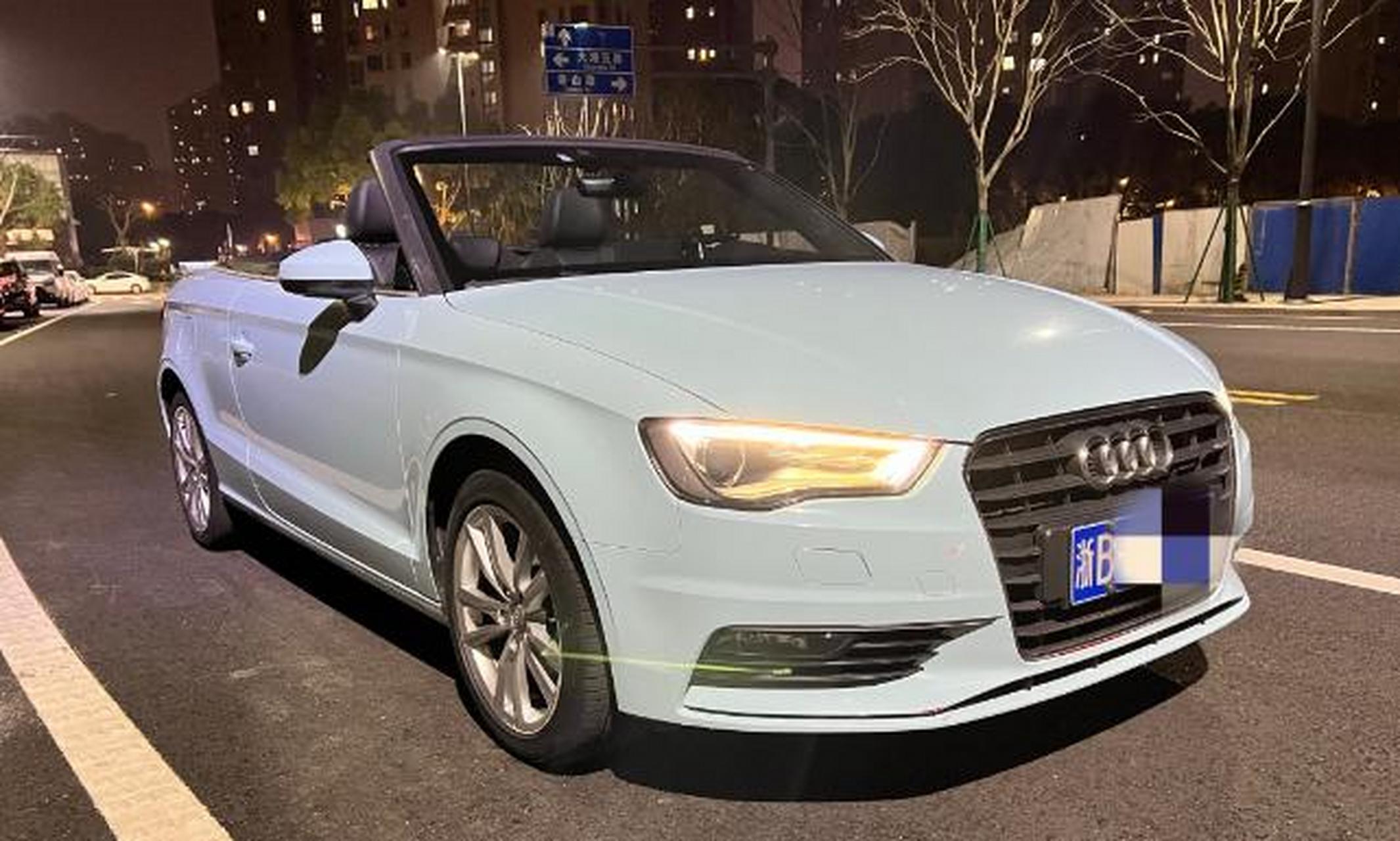 奥迪a3敞篷 售价:10.