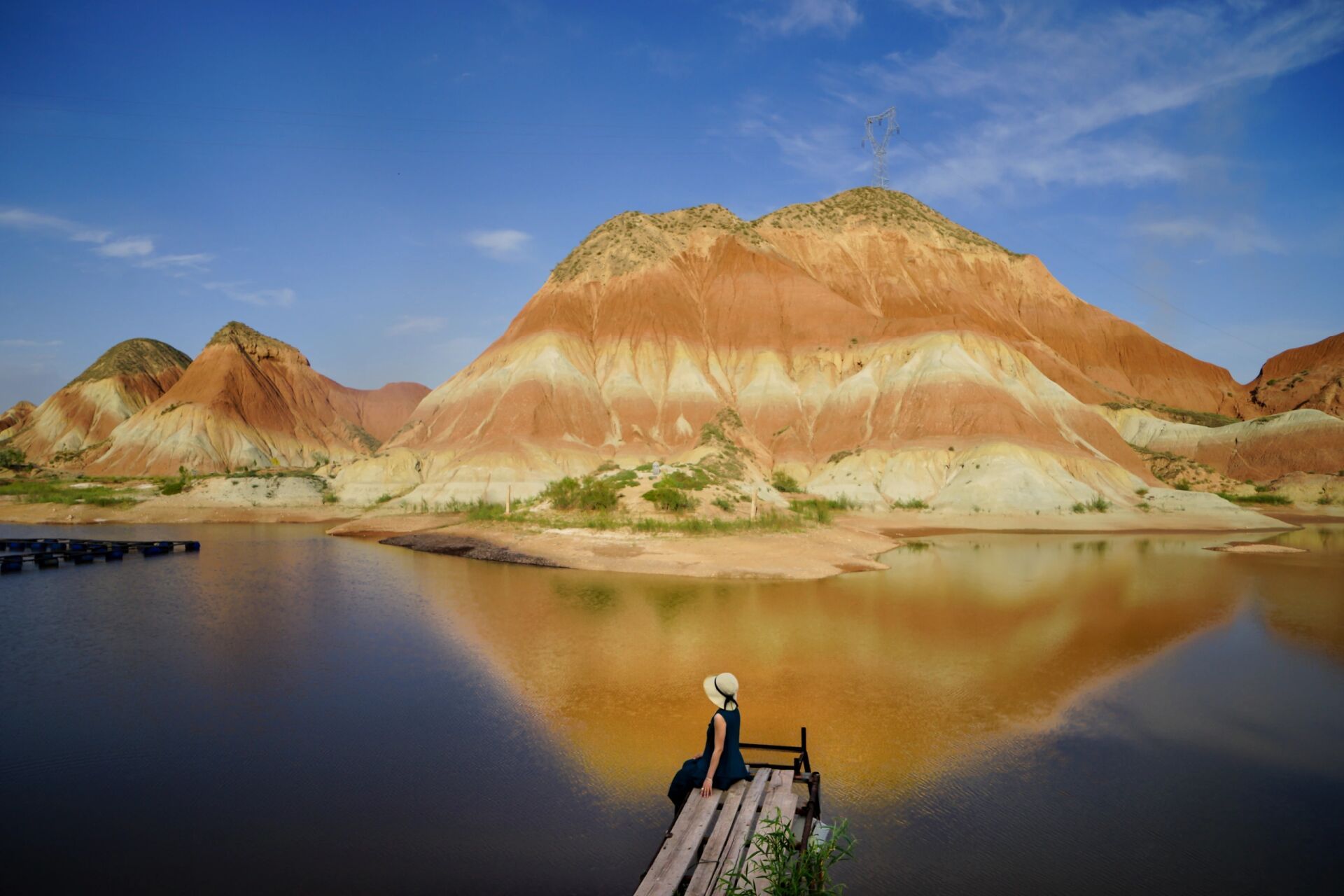苦水丹霞攻略 永登县苦水镇丹霞地貌,导航苦水镇自驾游营地,按着导航