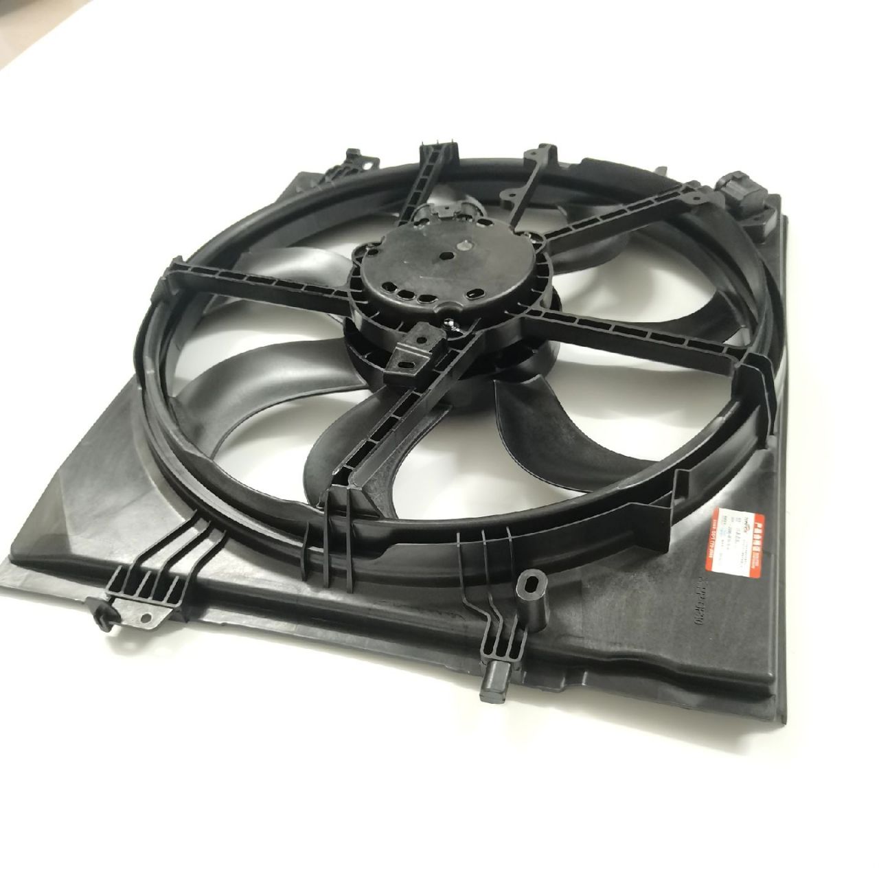 日产逍客水箱电子风扇总成.