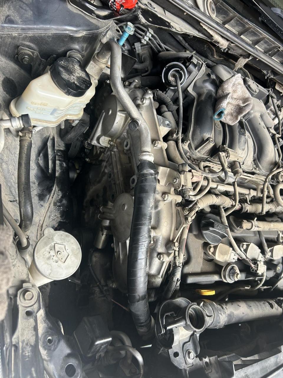 08天籁2.5更换水泵.设计师919191发动机维修