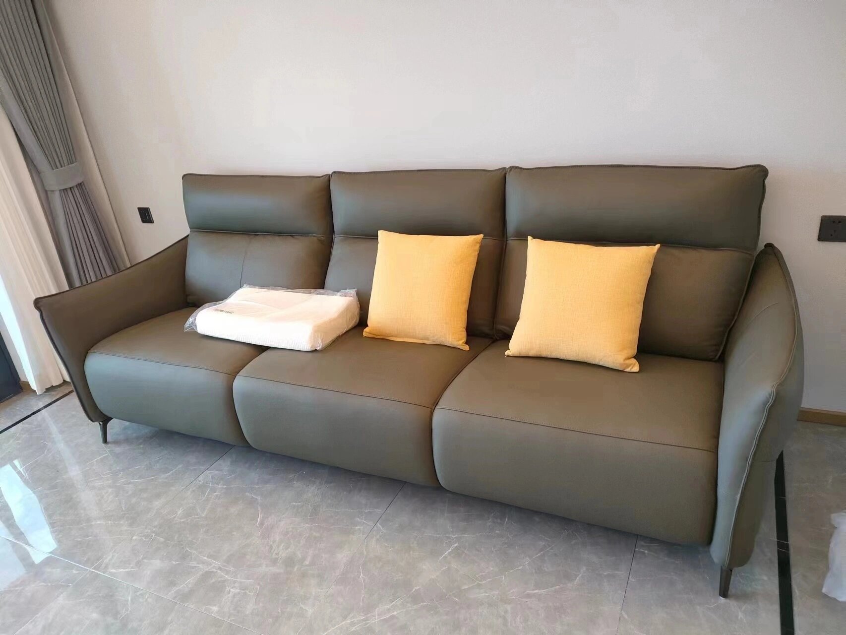 左右沙发高端系列维特利全皮2209沙发 幸福不远 就在左右