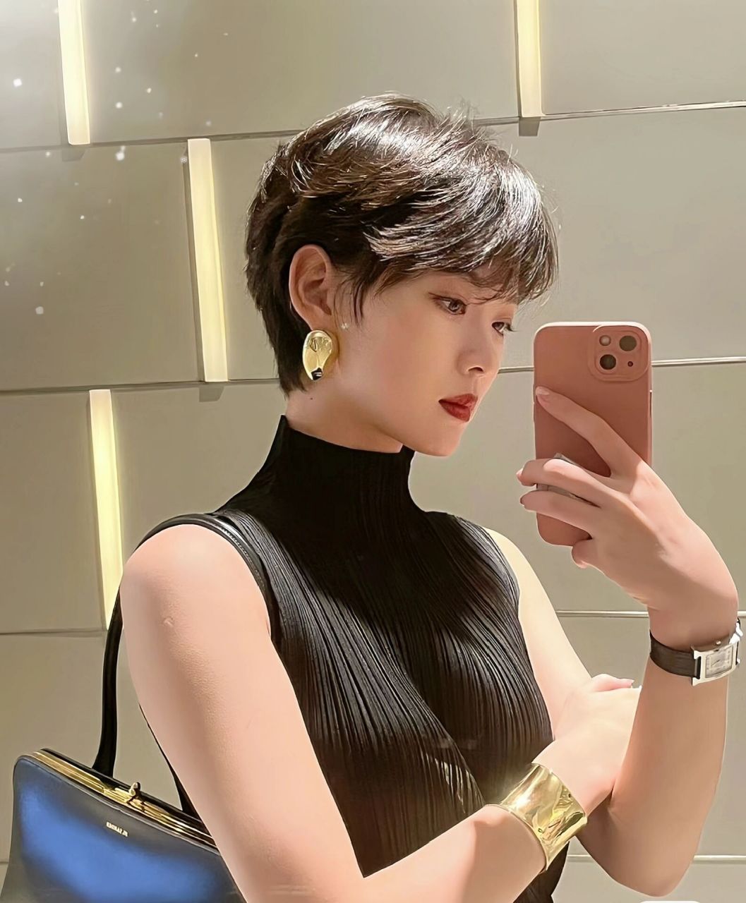 2023时尚短发 短发发型