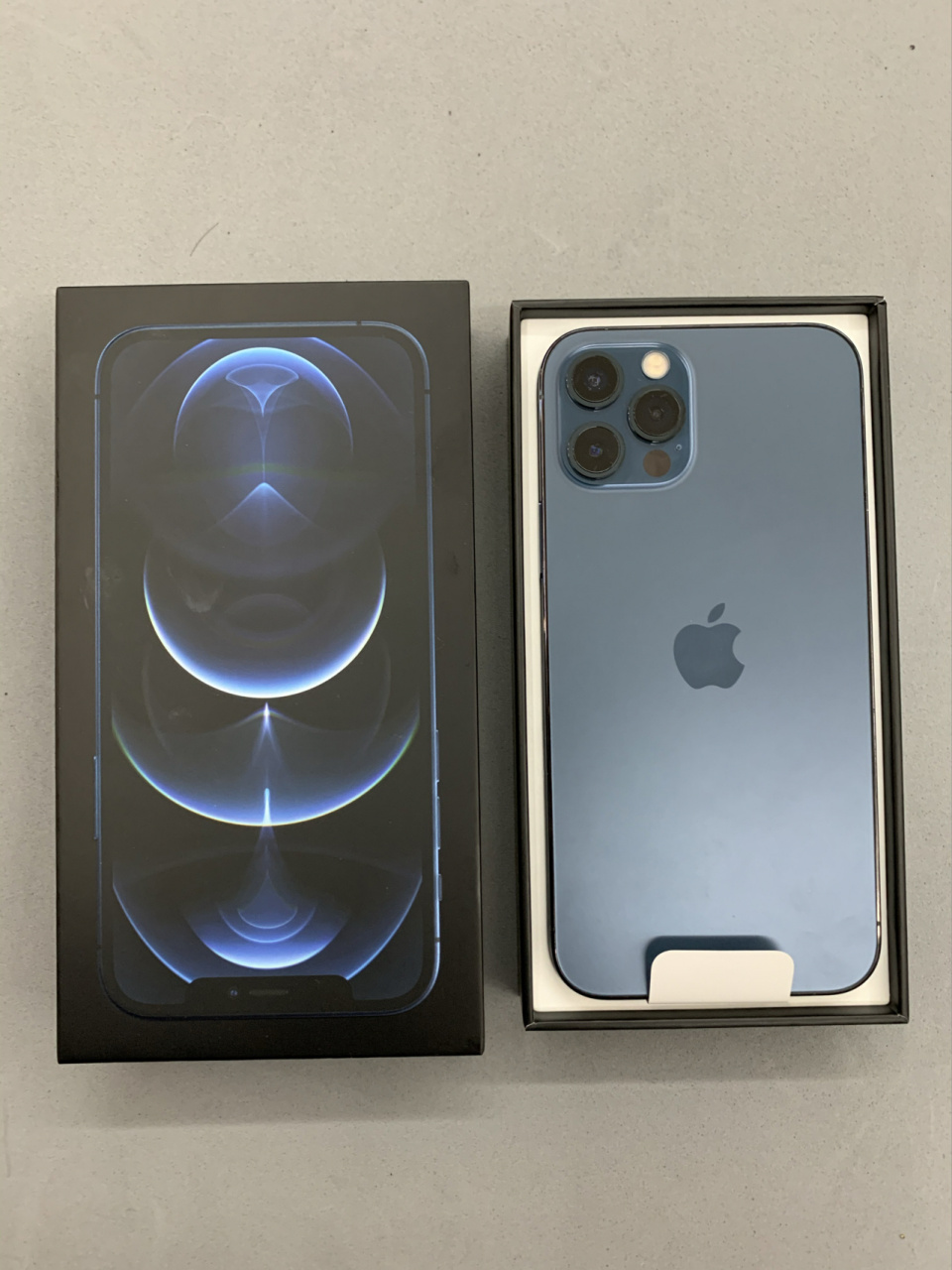 iphone12 pro|海蓝色 iphone12pro 5g 256g开箱 - 95外观: 海蓝色超