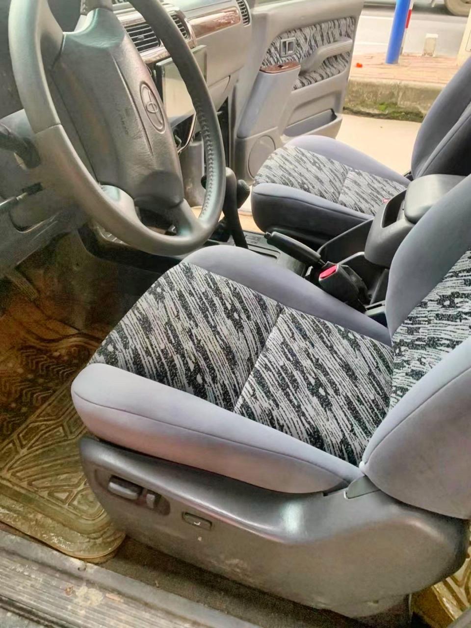 丰田霸道3400拆车绒布座椅一套成色极品.