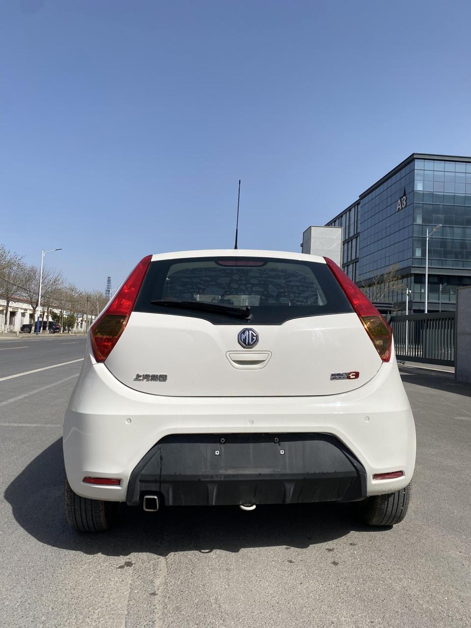 全款两万多多 新到16年名爵mg3,1.