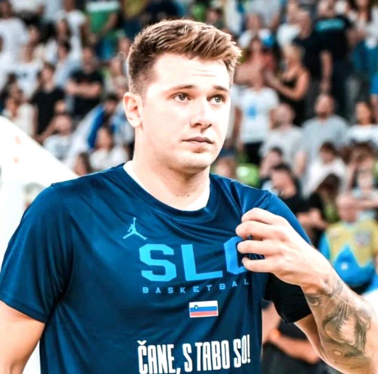 篮球# #nba# #篮球头像壁纸# #东契奇# #欧文