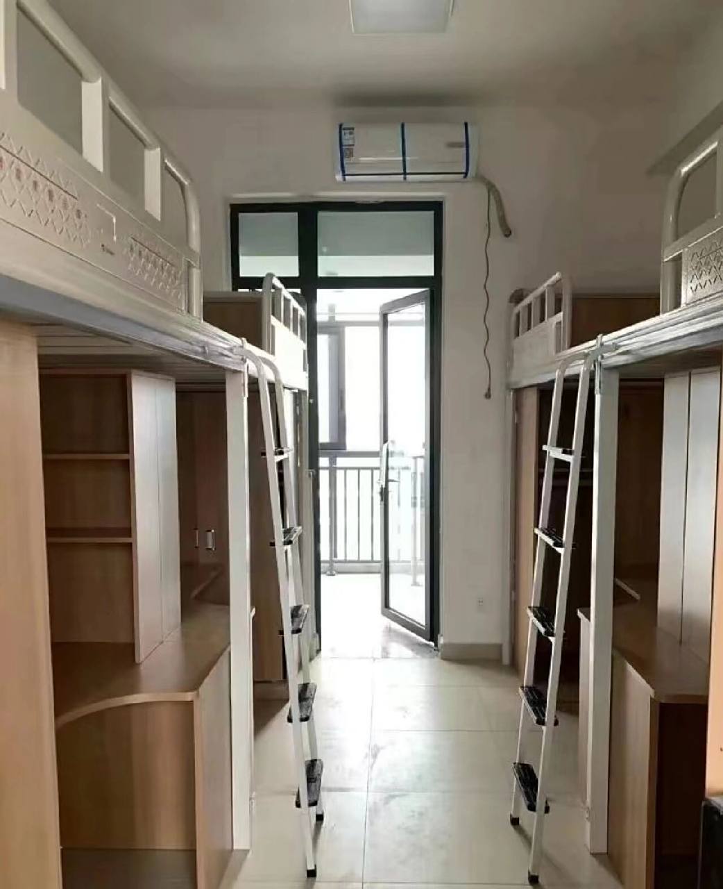 成都大学宿舍环境来啦～ 宿舍智能门锁,不在担心忘带钥匙咯宿舍标准四