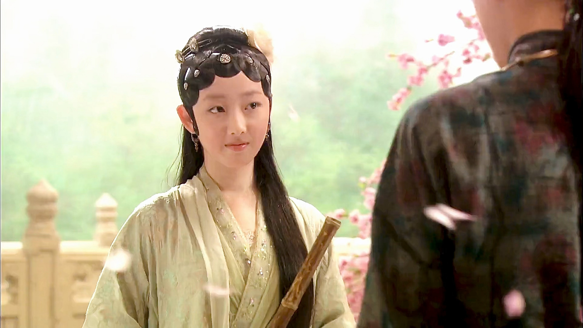 2010年版《红楼梦》 2010年版《红楼梦》蒋梦婕饰演的林黛玉也是很