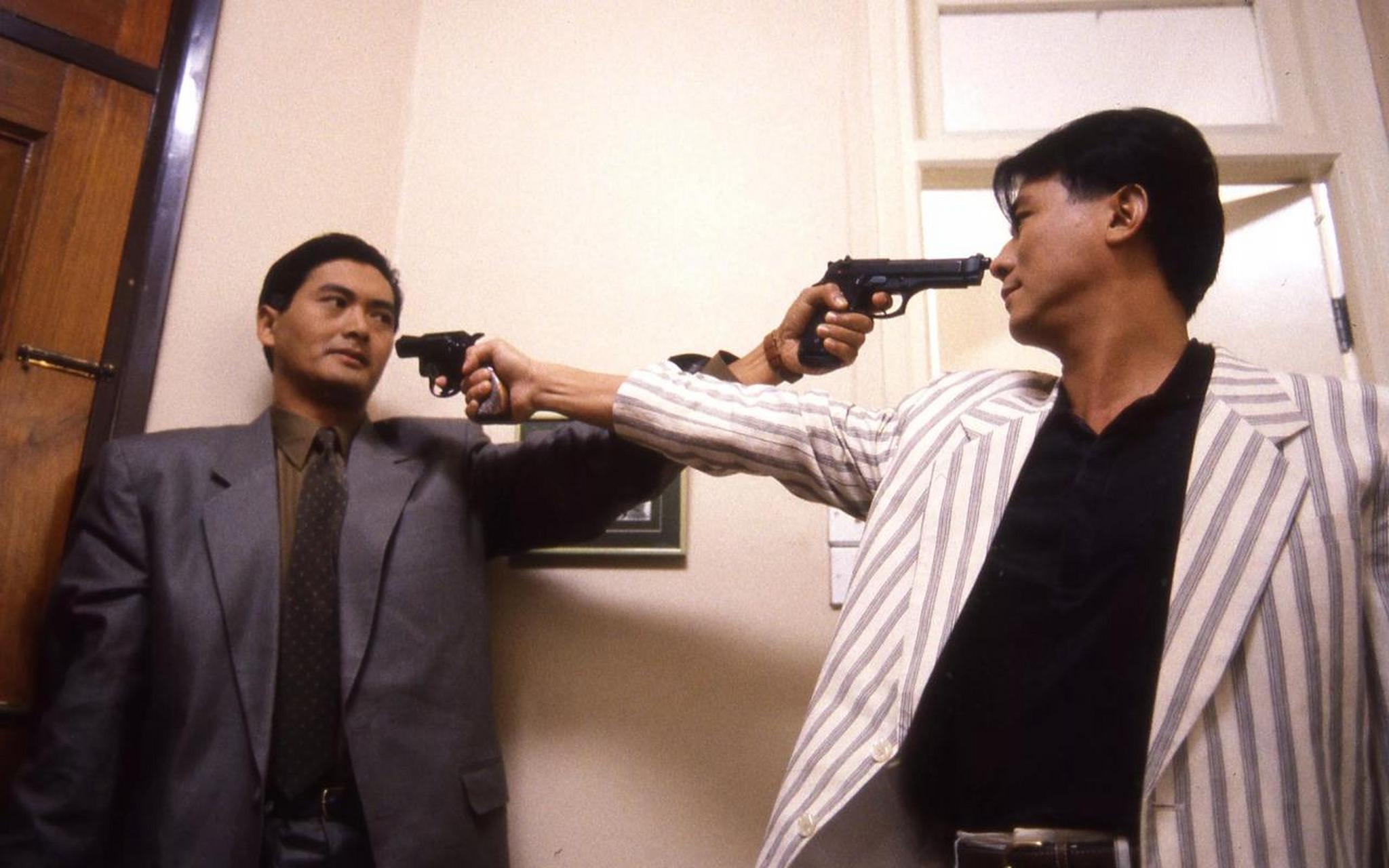 1989年有一部港片叫《喋血双雄》,周润发和李修贤主演,现在已成经典