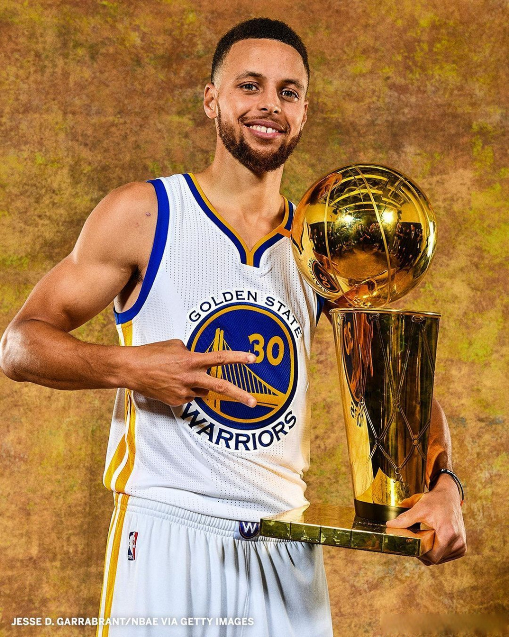 nba#斯蒂芬库里能不能拿到职业生涯第五冠,就看金州勇士2023年休赛季