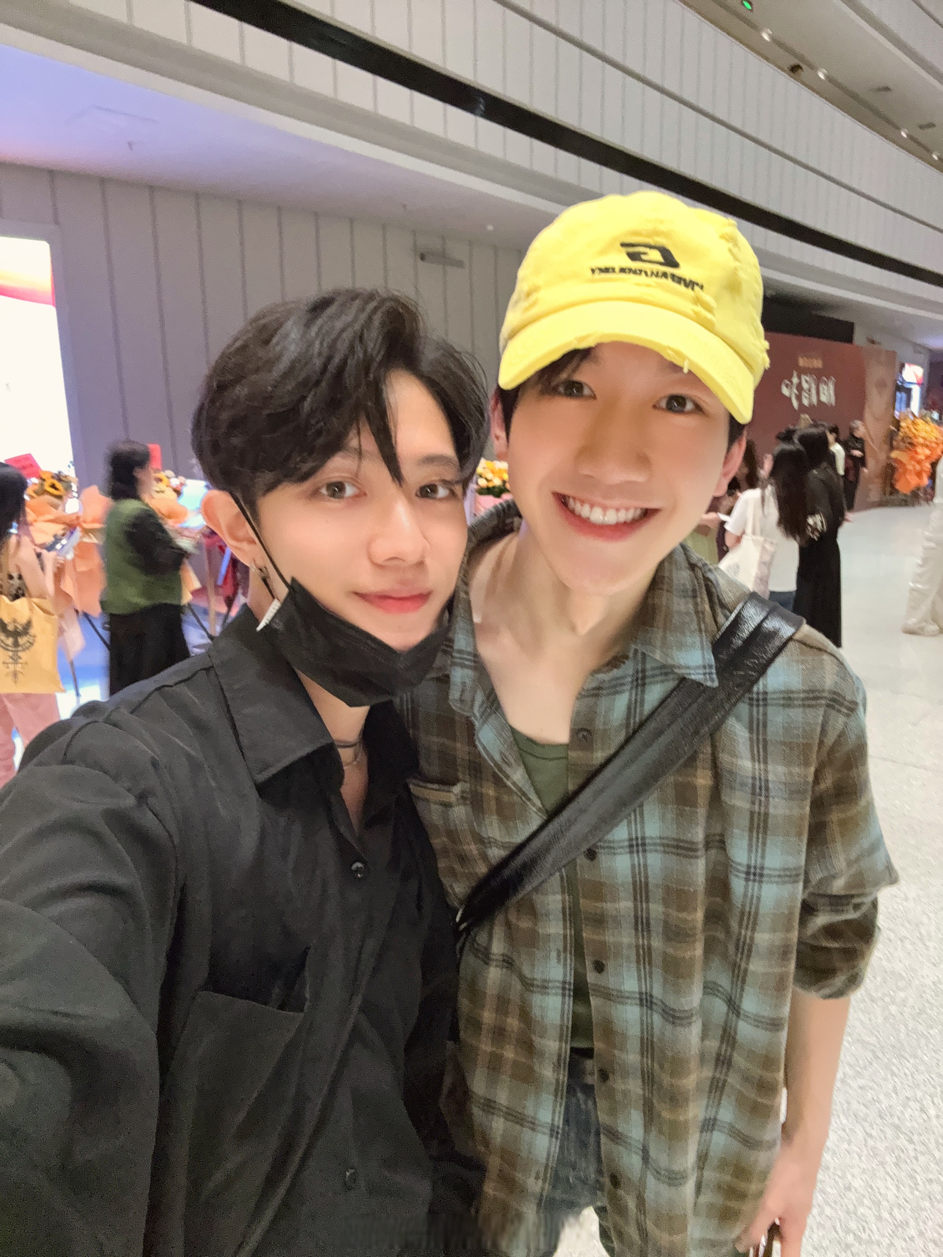 今天直接被郭耀嵘老师圈粉,这个感情的爆发和张力直击我的天灵盖!