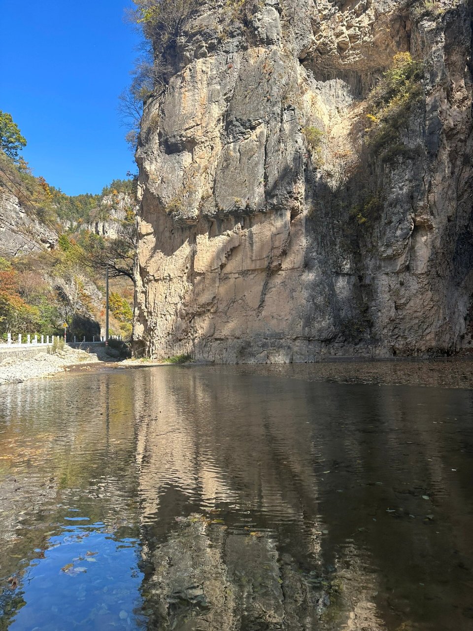 太原周边一日游打卡1之沁河湿地 沁河源头打卡,人少的大自然景色 美不