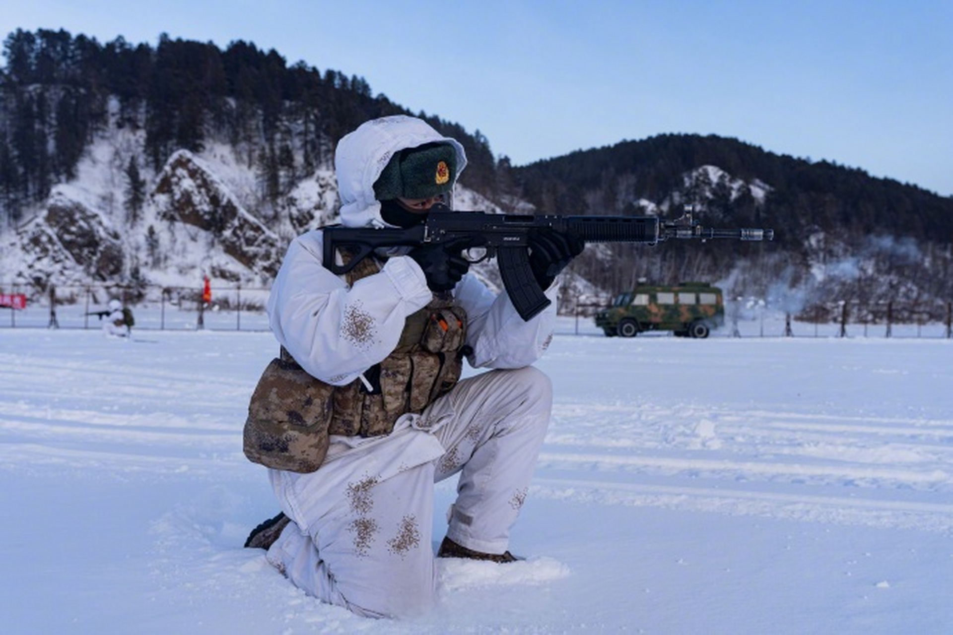 第一秩序雪地部队图片