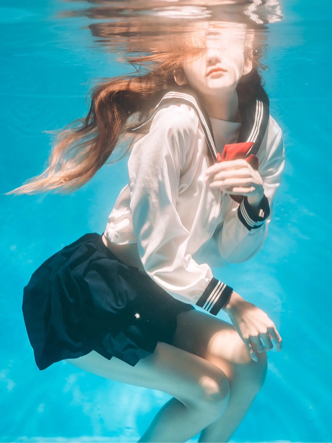 水下jk | 会游泳的姐妹可以无脑冲的水下棚