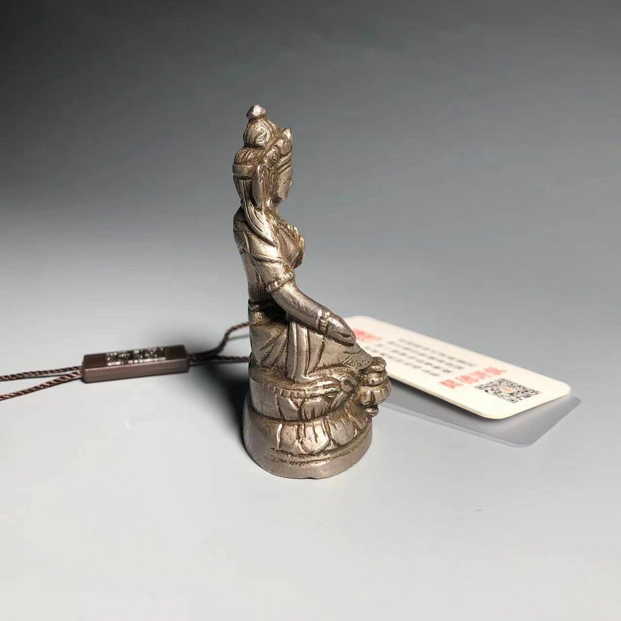 分享一尊清代银绿度母寸佛