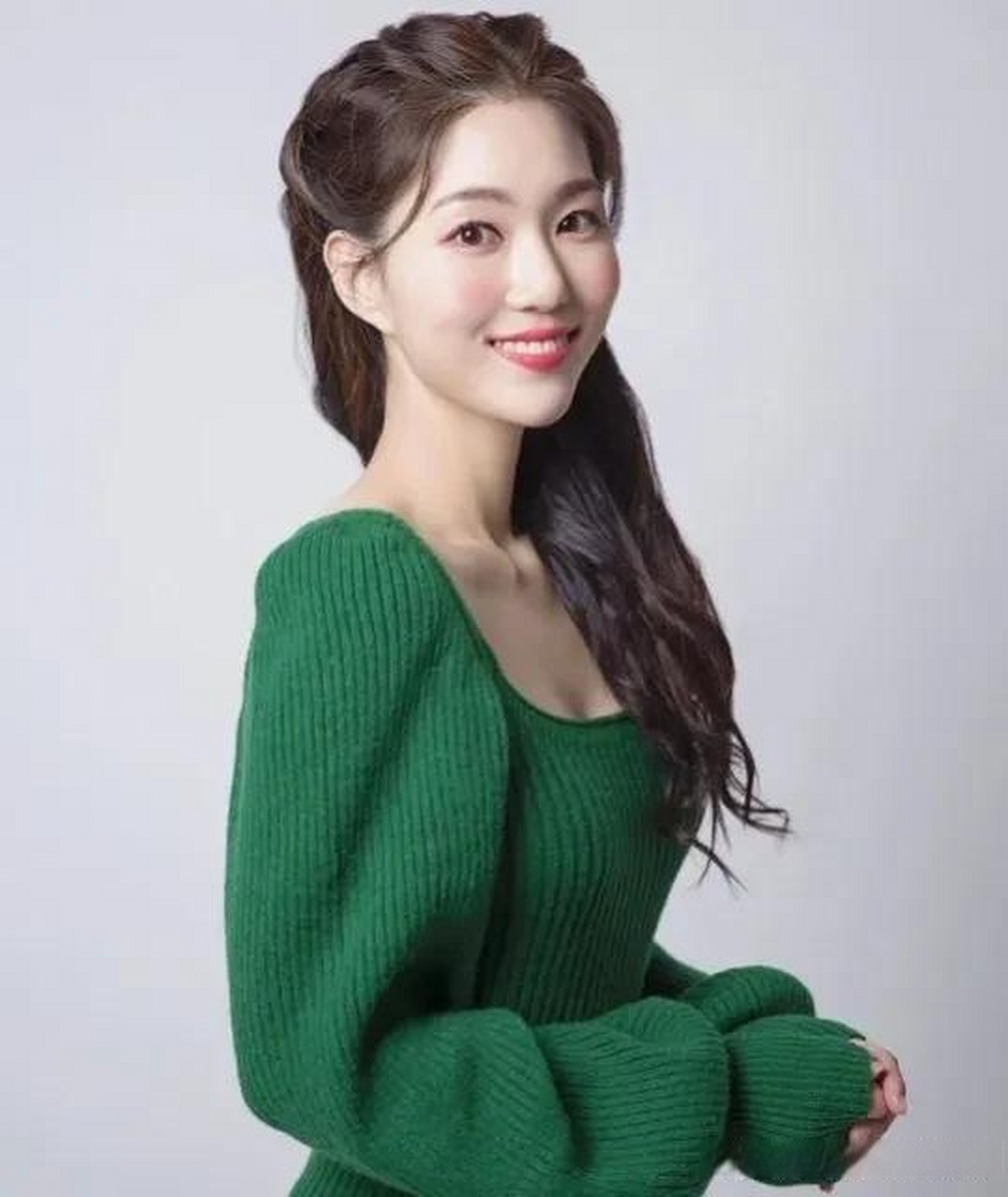 韩国又一位年轻女明星去世.