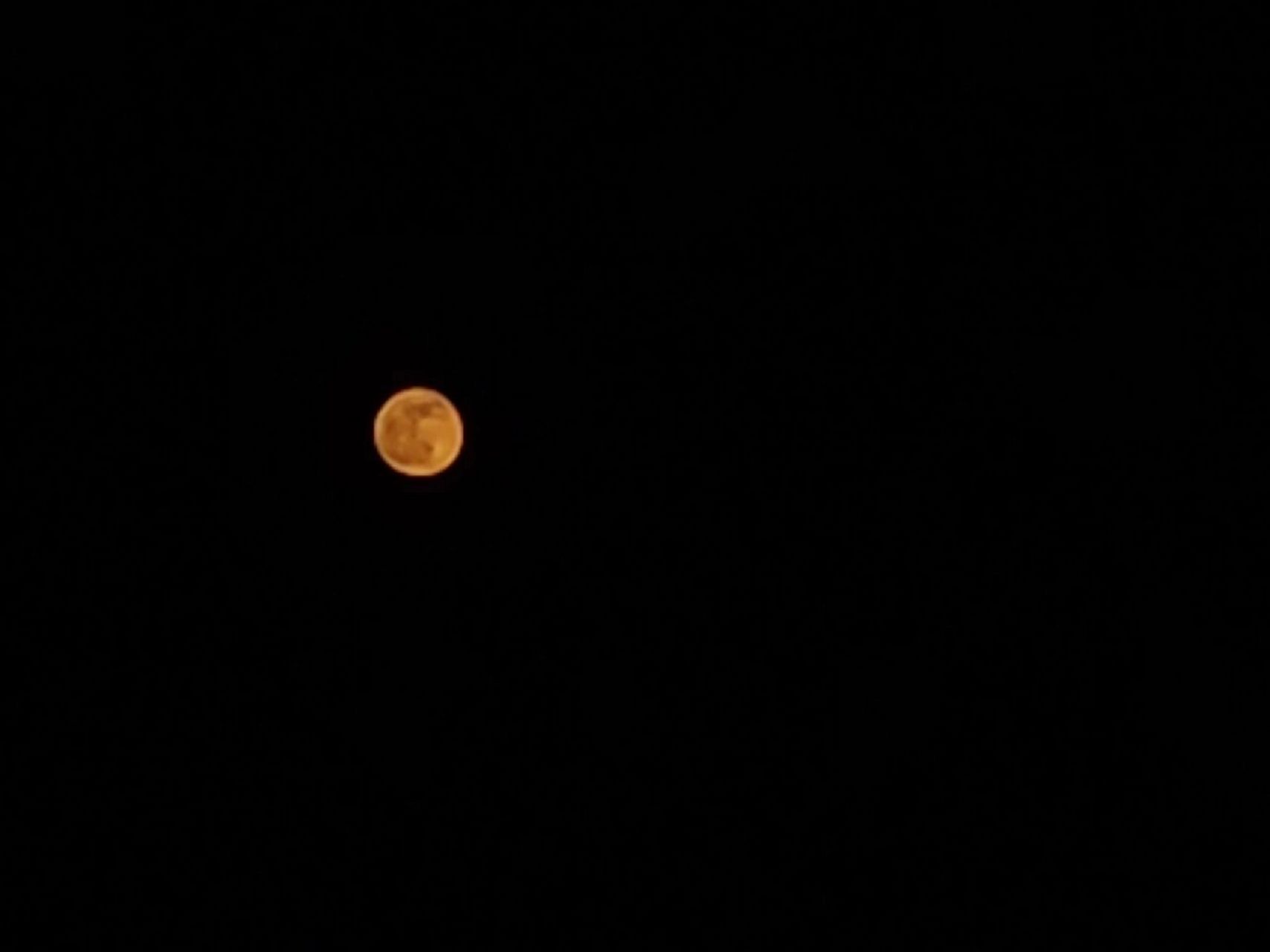 redmi note 9 pro 红米专业模式拍照月亮 红米note 9 pro,拍照晚上的