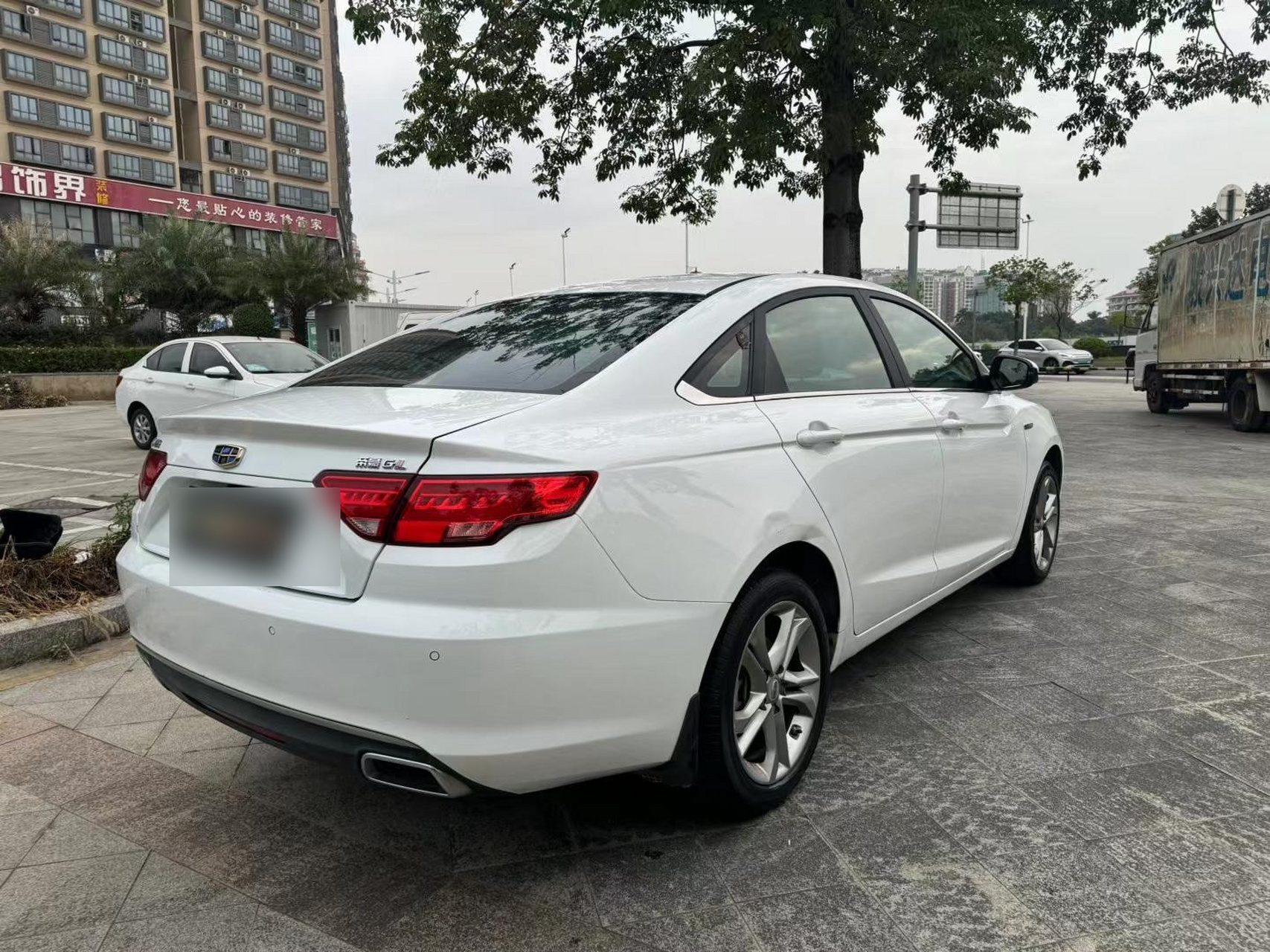 28万,东莞牌一.17年吉利帝豪gl出3.28万,东莞牌一手车1.