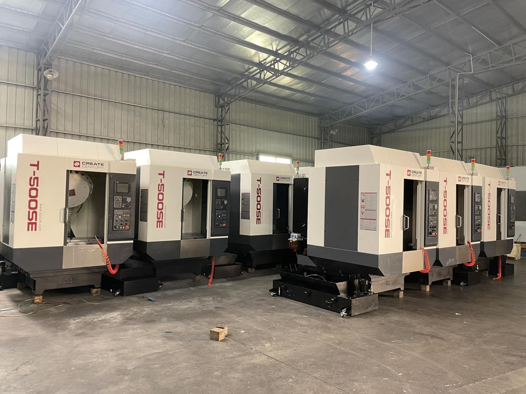 9成新台群t500se,三菱m80系统,主轴24000转,21t伺服刀库,欢迎选购.