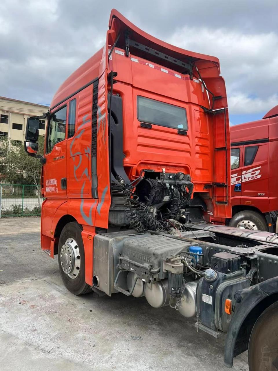 3台21年10汕德卡480马力,整车原版11万公里实表双保险同步带车损,个人