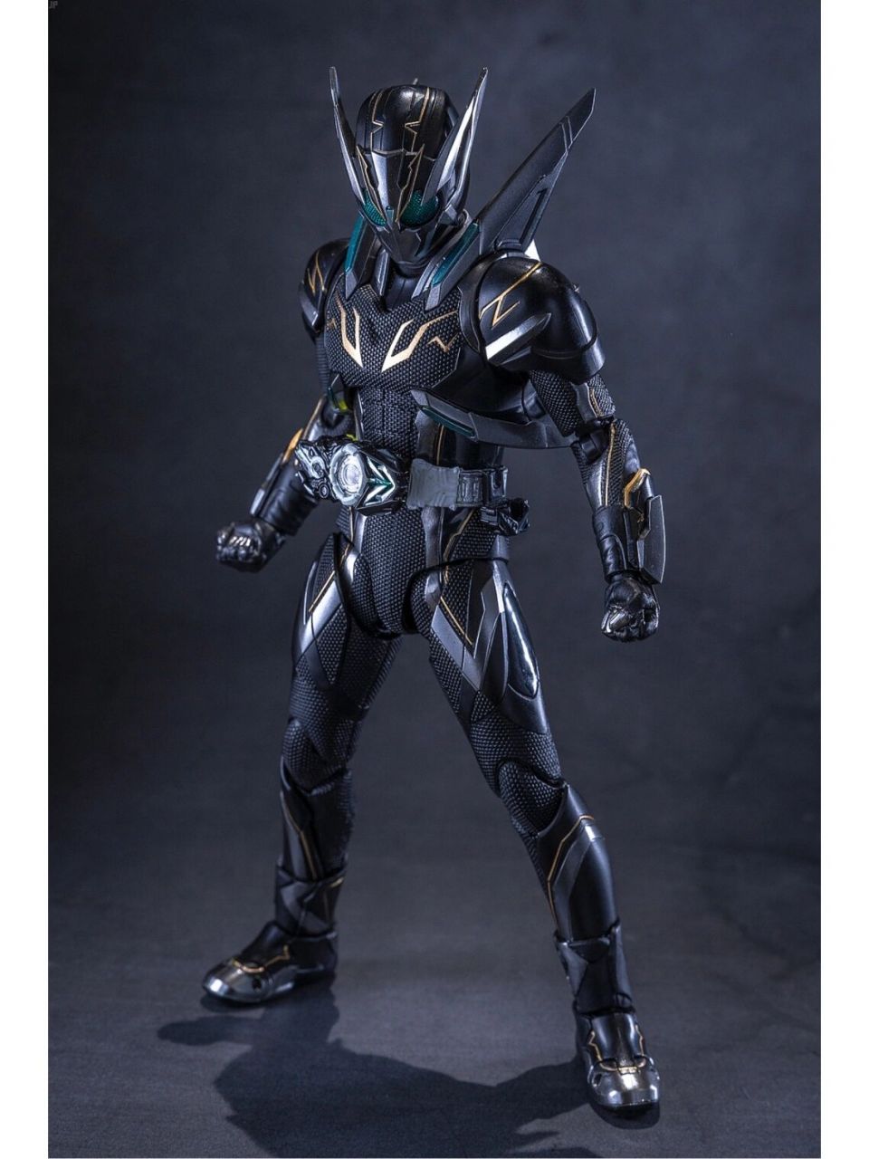 shf 假面骑士01 闪耀蝗虫 青金版