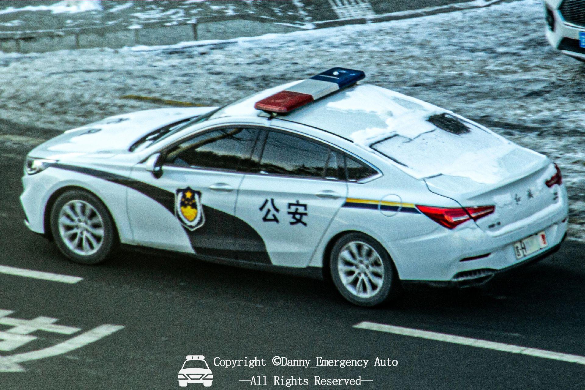 【吉林·延边龙井】龙井公安 红旗h5经典款警车91