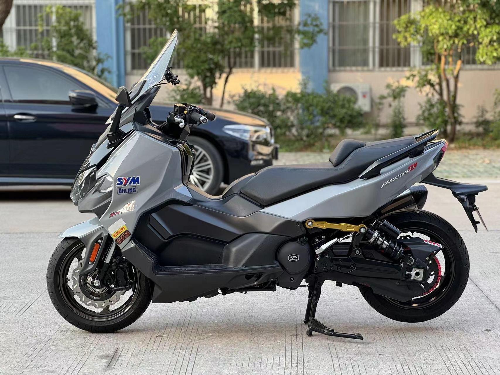 2020年三阳tl500 改装全段万虎排气(原排也在) 米其林半热熔胎 rk链条