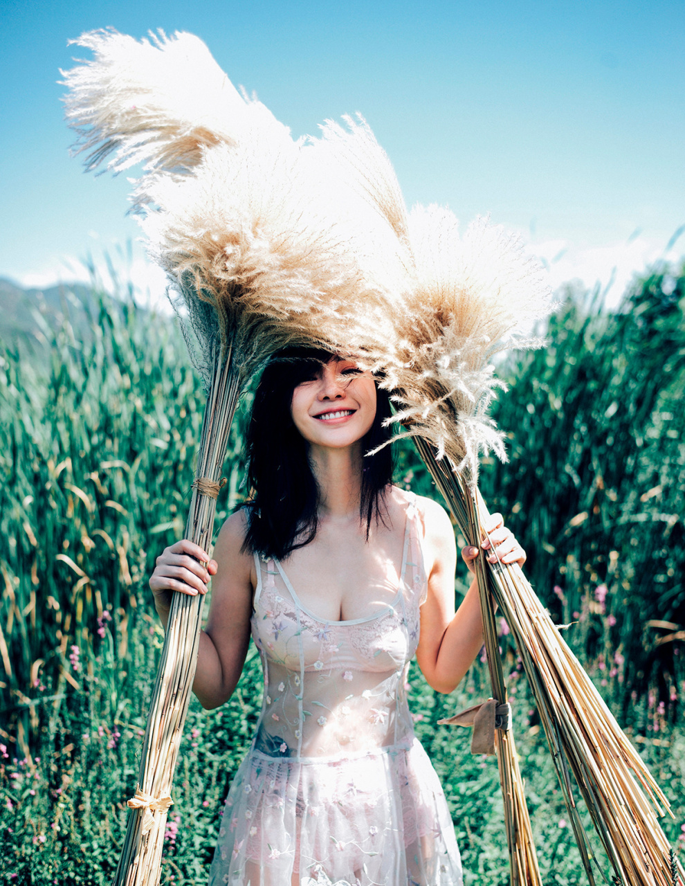 柳岩15年男人装