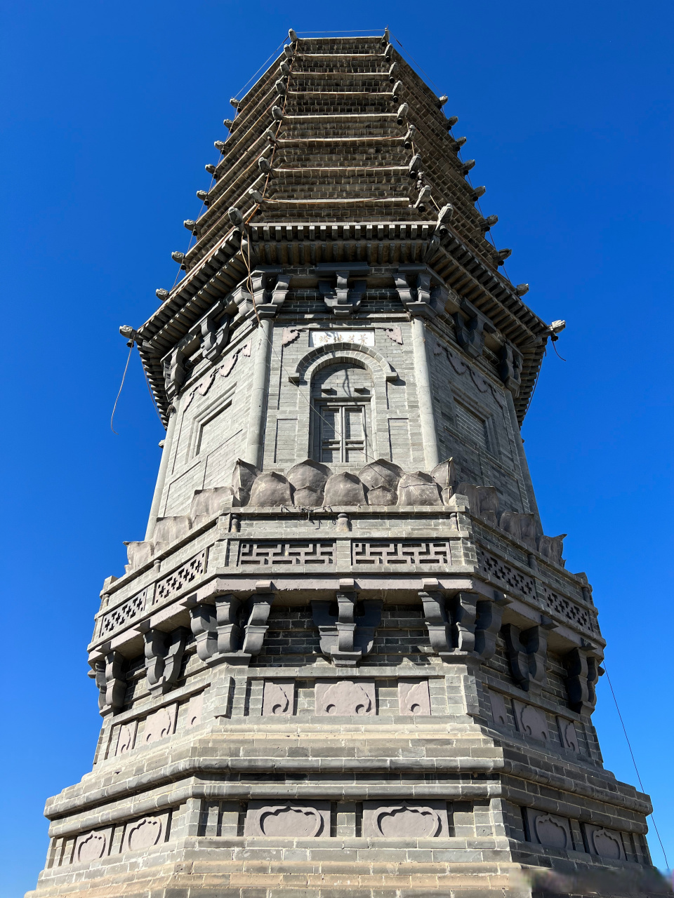 早就听闻河北高碑店有座阿兰若寺,寺前有座始建于辽金的"兰若佛塔",特