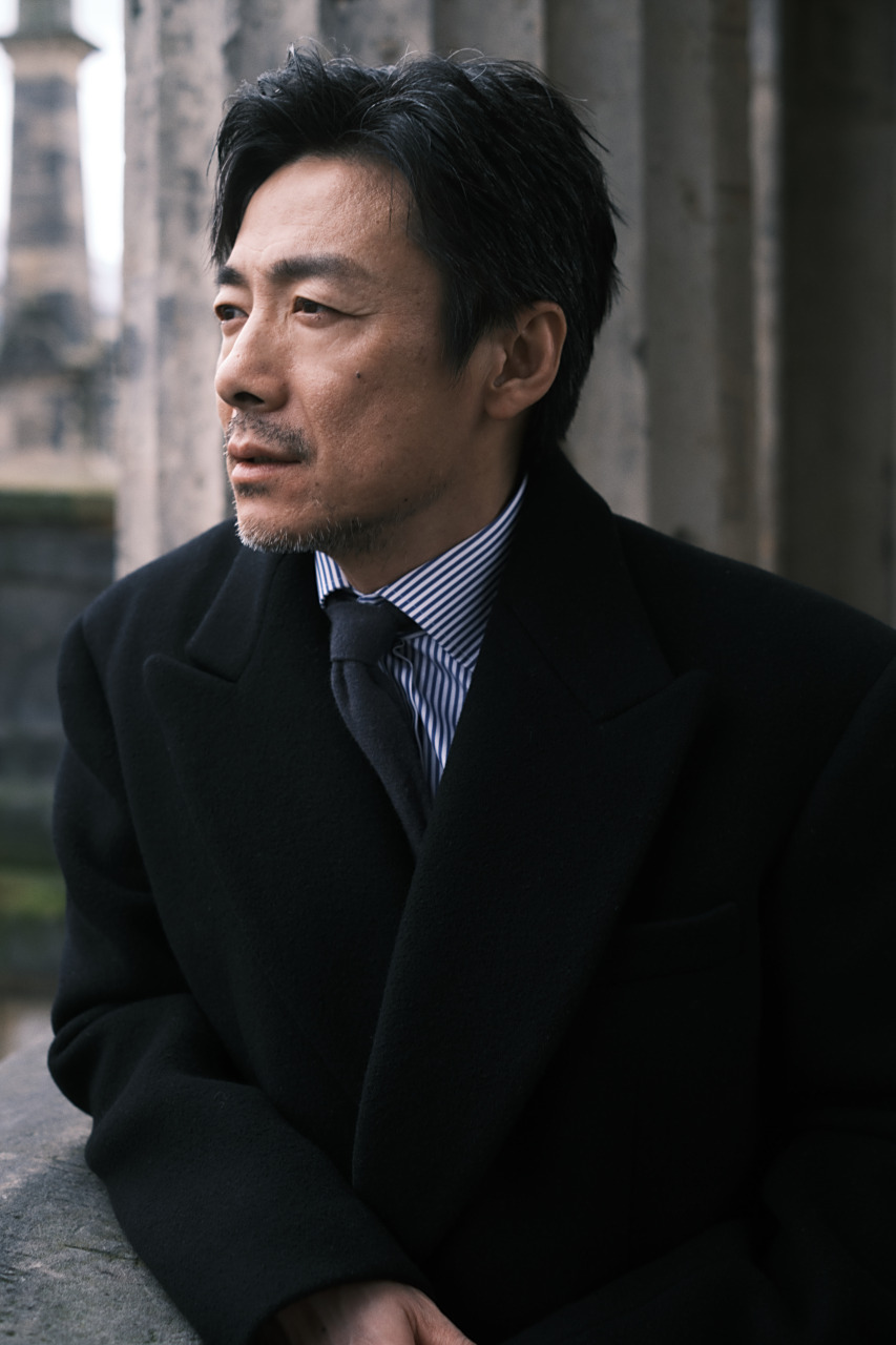 妆发:carol彩妝師小葵兒  摄影:拍照的乔同学