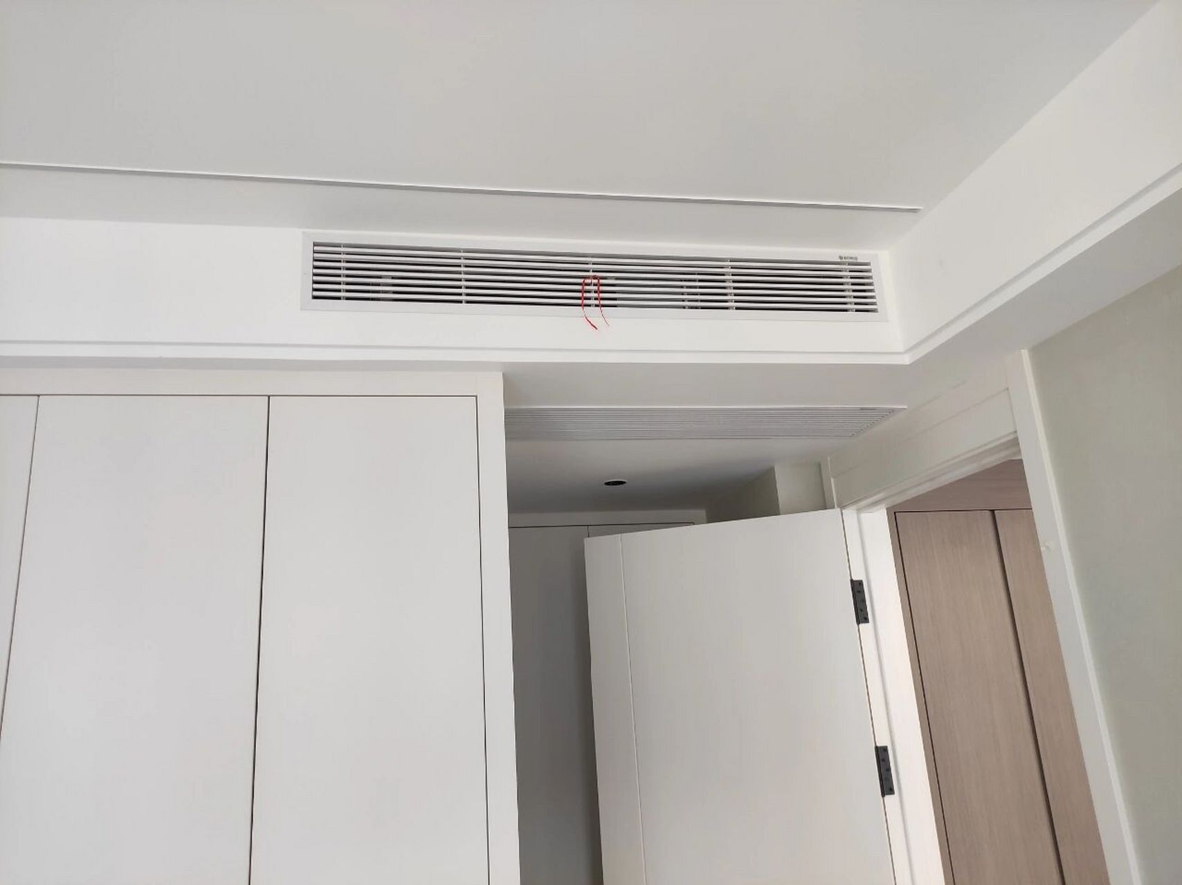 当中央空调回风口被柜子遮挡时该如何取舍?