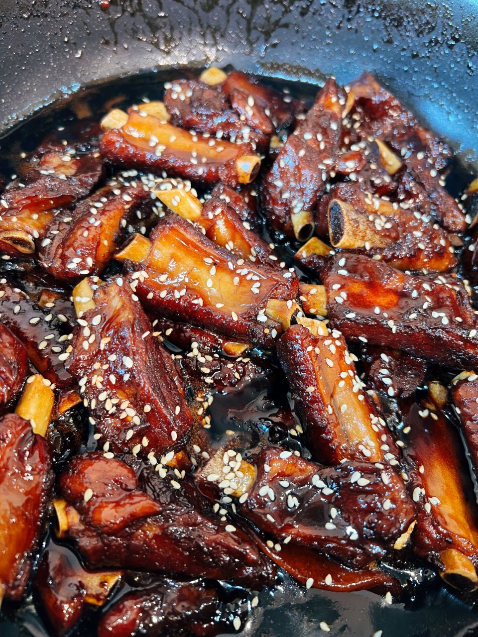 老无锡糖醋排骨 是外面饭店吃不到的味道 肋排 500克 油20克 糖45克