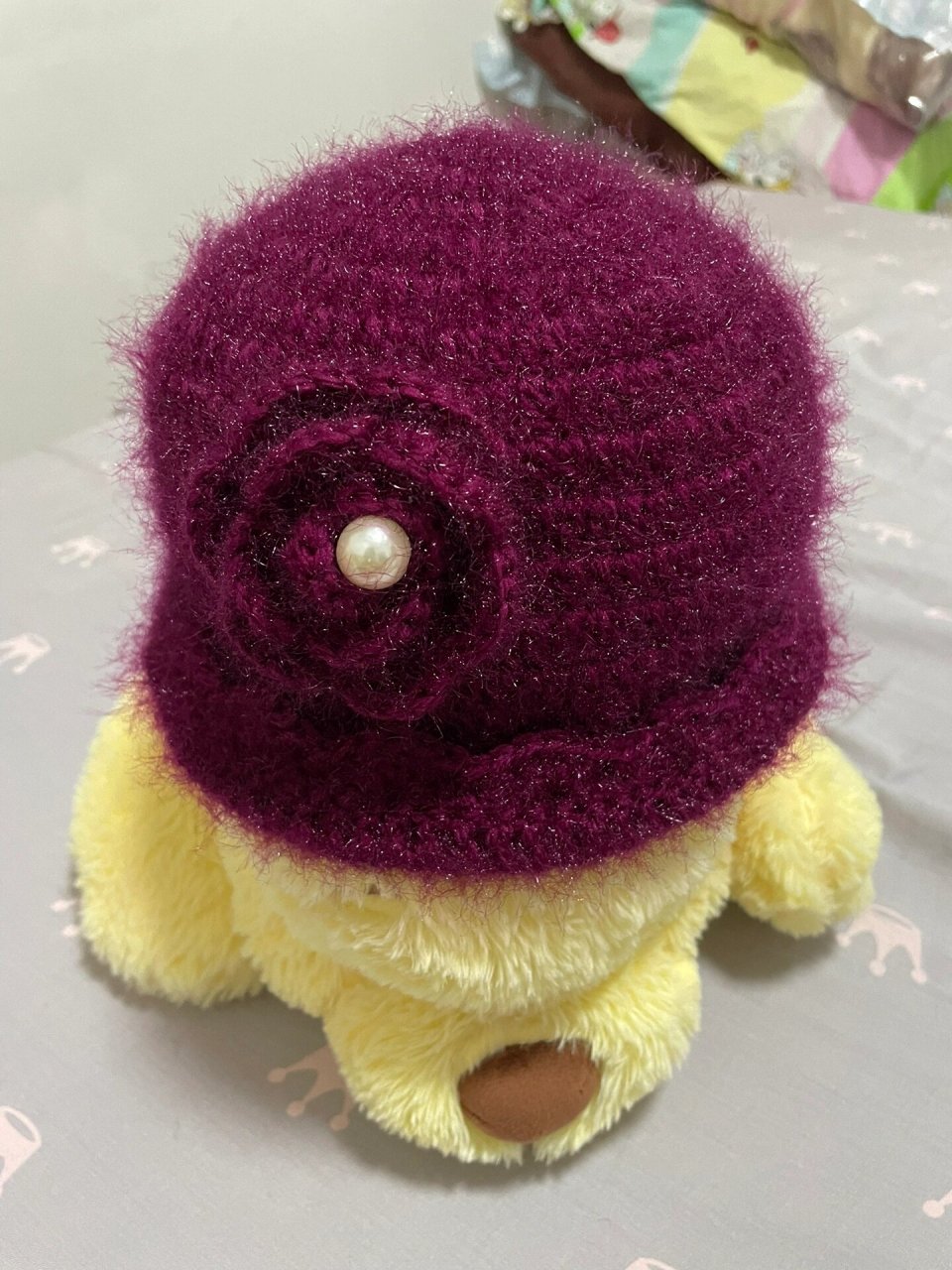 松鼠绒奶奶帽子钩织图解 给外婆钩了一顶毛茸茸暖乎乎的帽子,好看又