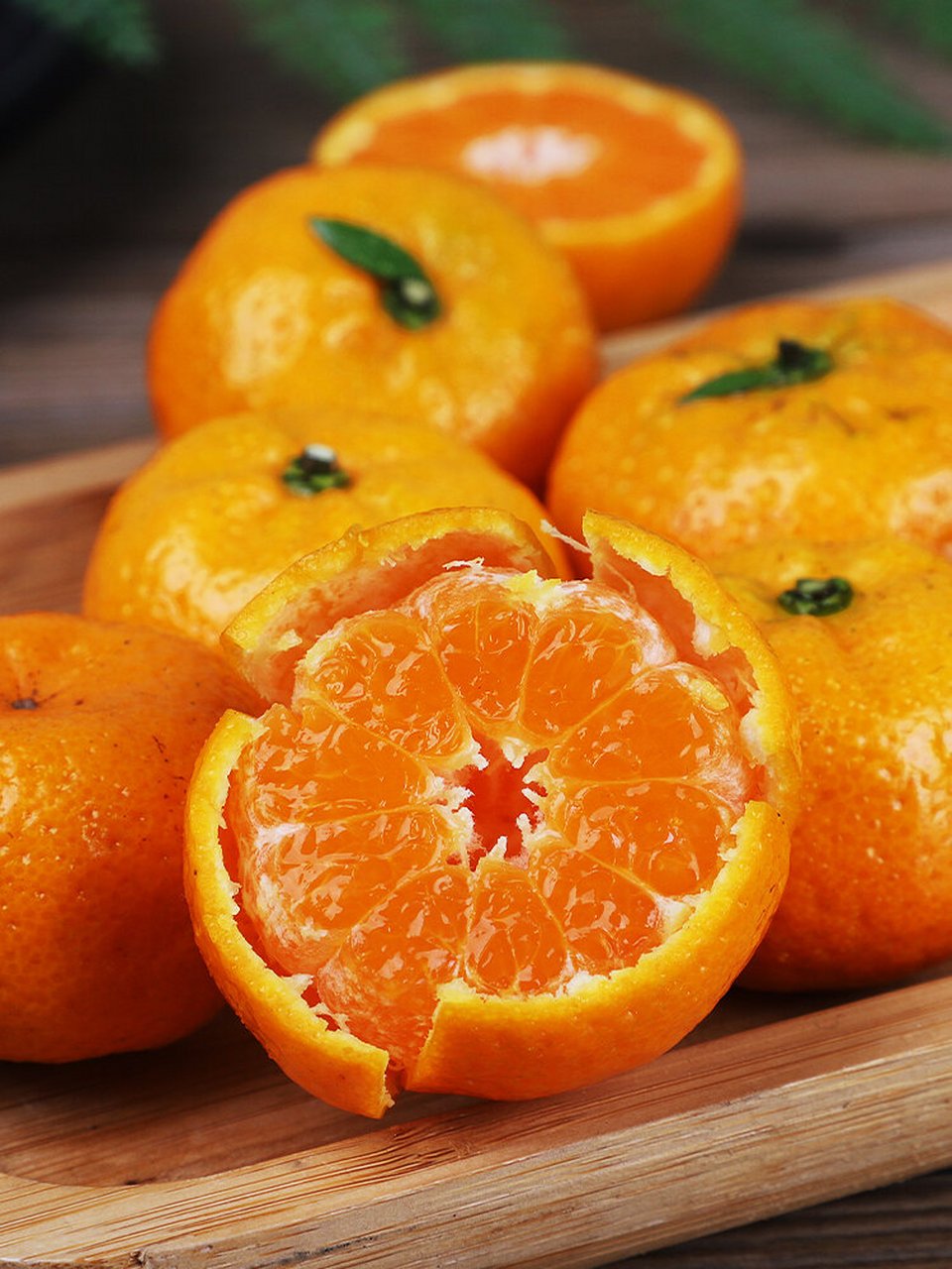 江西省特产 - 南丰蜜桔 南丰县栽培蜜桔的历史有1300年以上,在唐朝