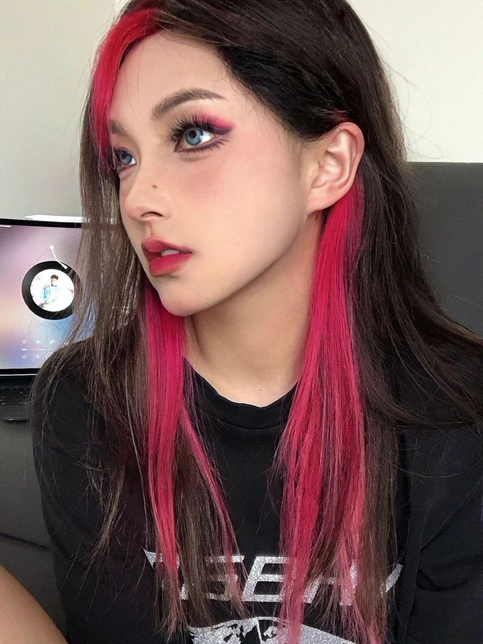 神仙发色 火龙果色挂耳染969678 自然黑发色77火龙果色挂耳染