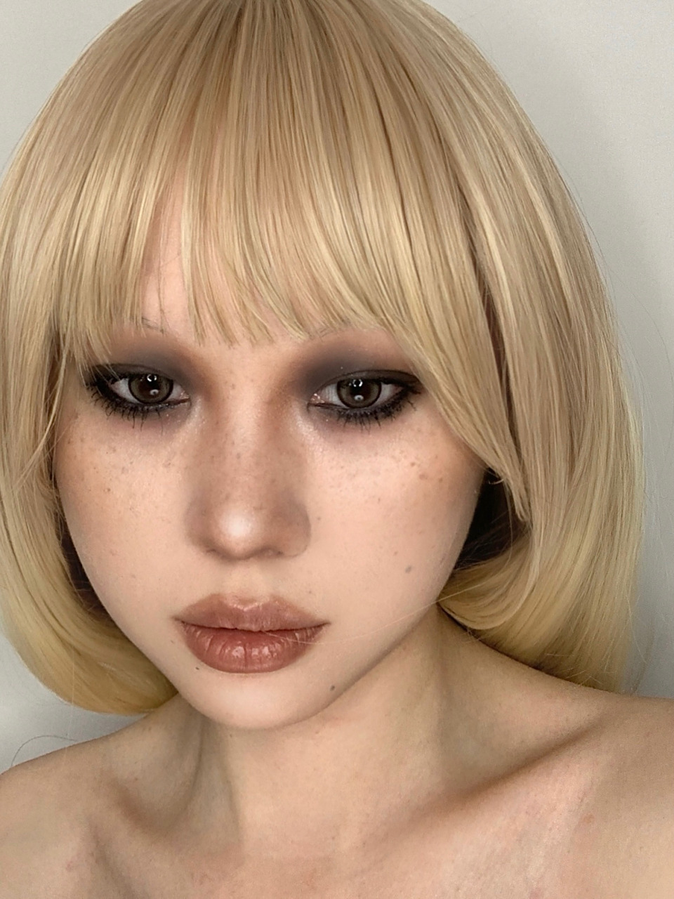 黑涩会美眉 美女吸引法则,刷到我的都是大美女 烟熏配釉面口红也很不