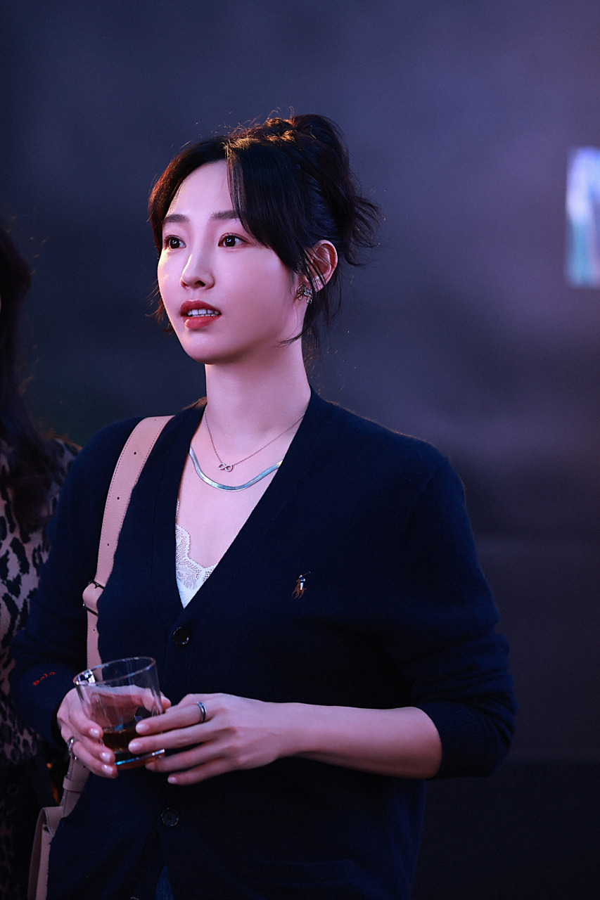 白百何 开机90 今日份简冰@白百何 剧照新鲜送达!