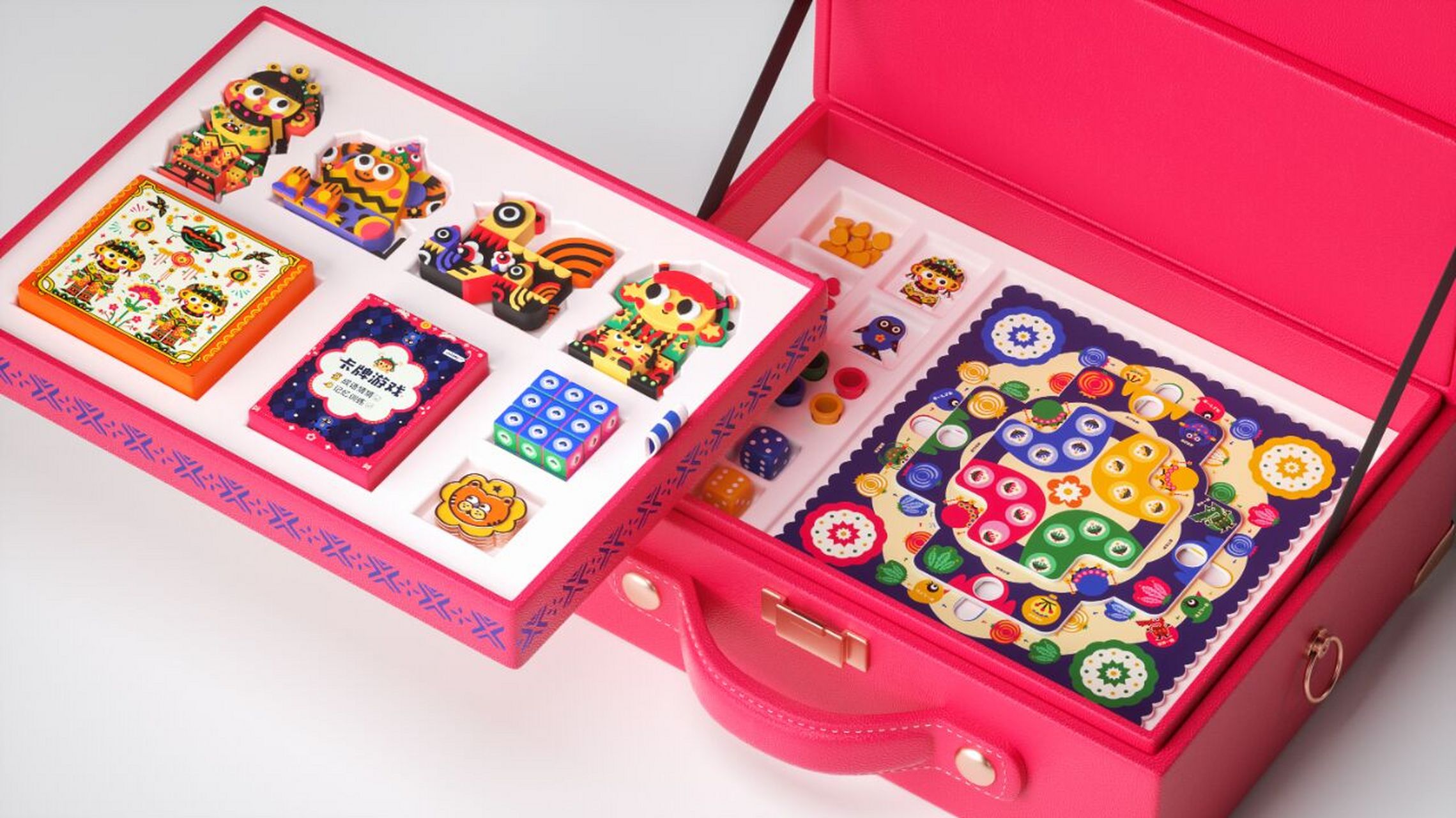 "剪花娘纸"益智文创的设计灵感来源于库淑兰非遗剪纸艺术