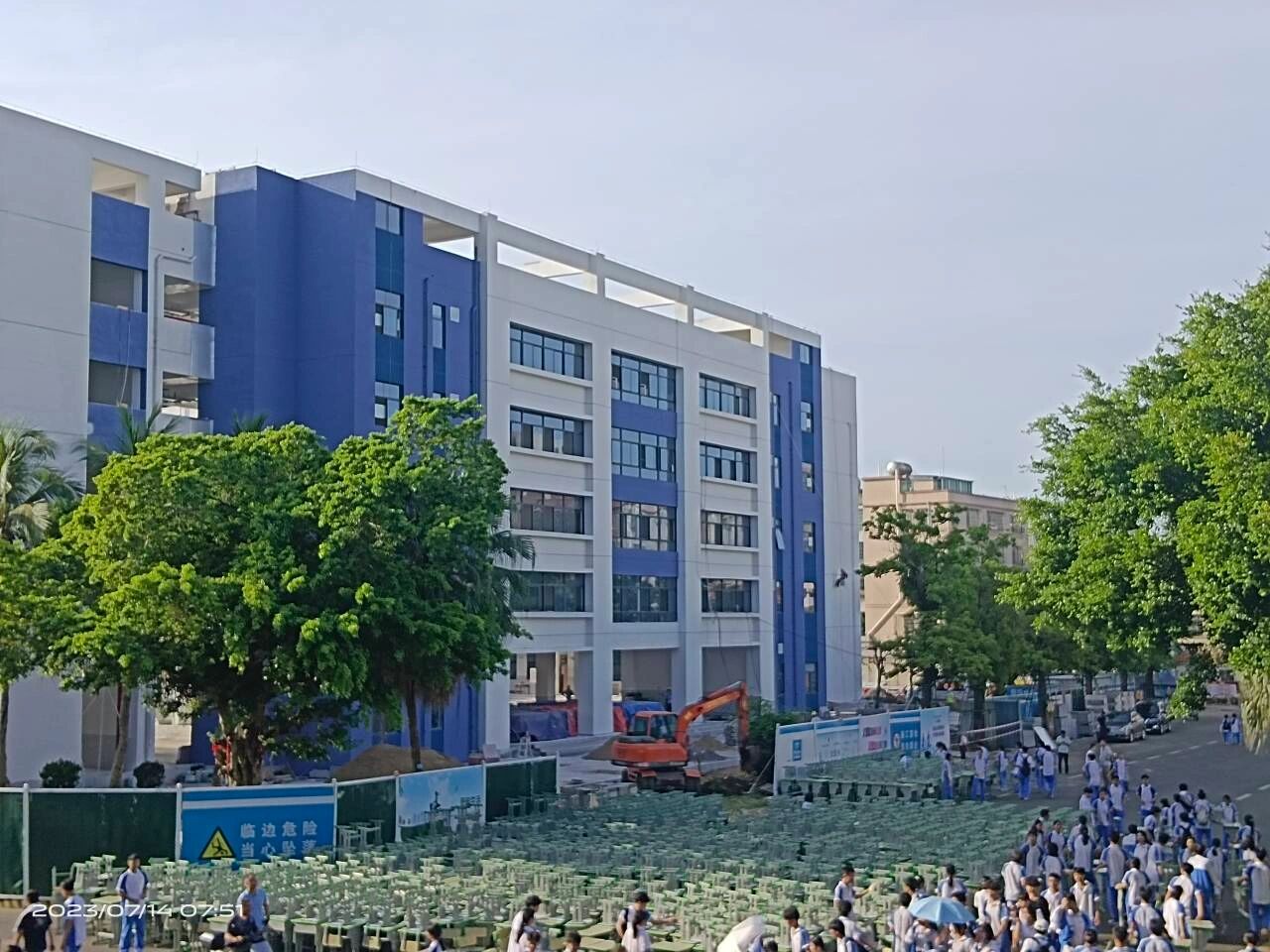 海口市灵山中学高中部