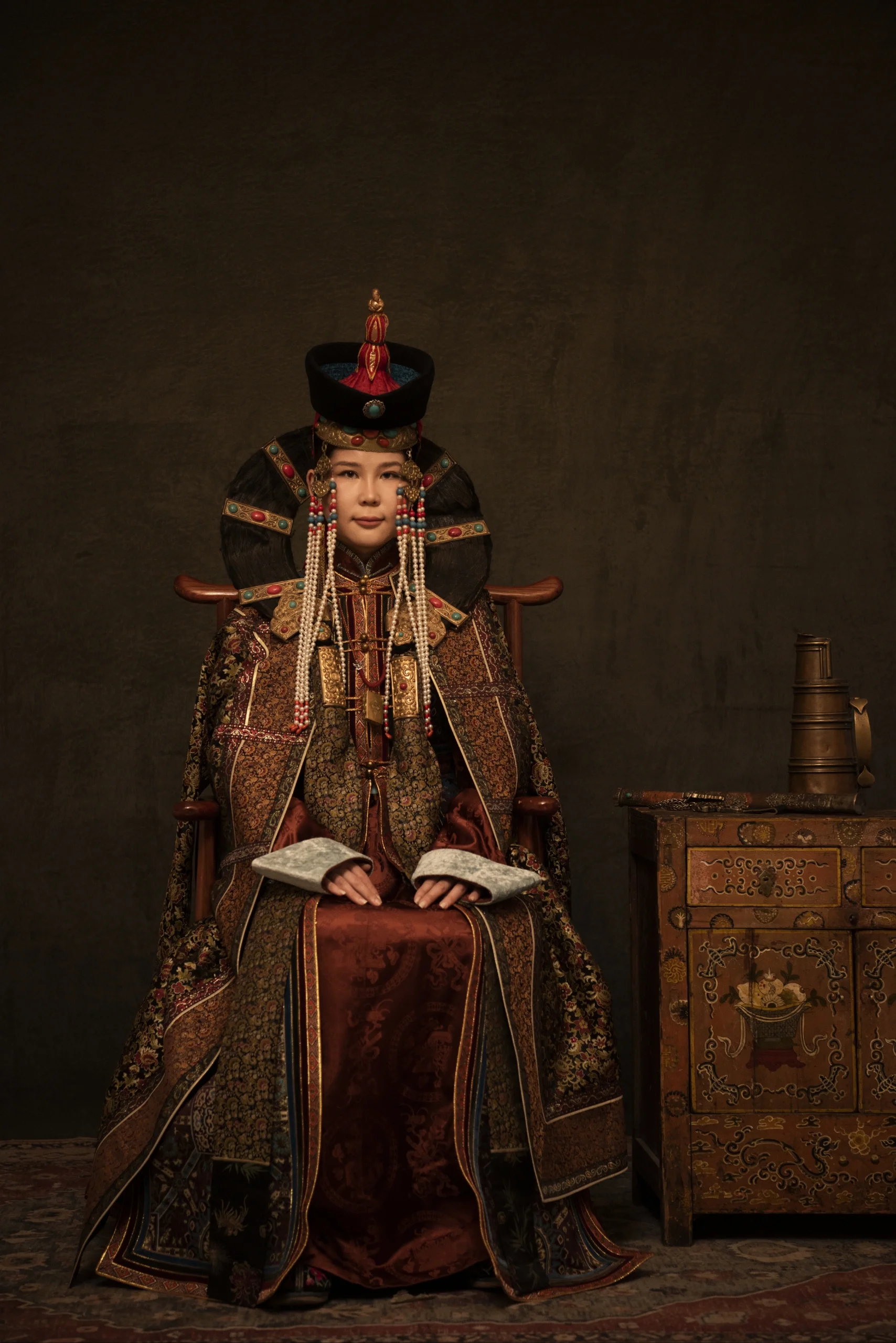 喀尔喀蒙古人与中国蒙古人同源,使用喀尔喀蒙古