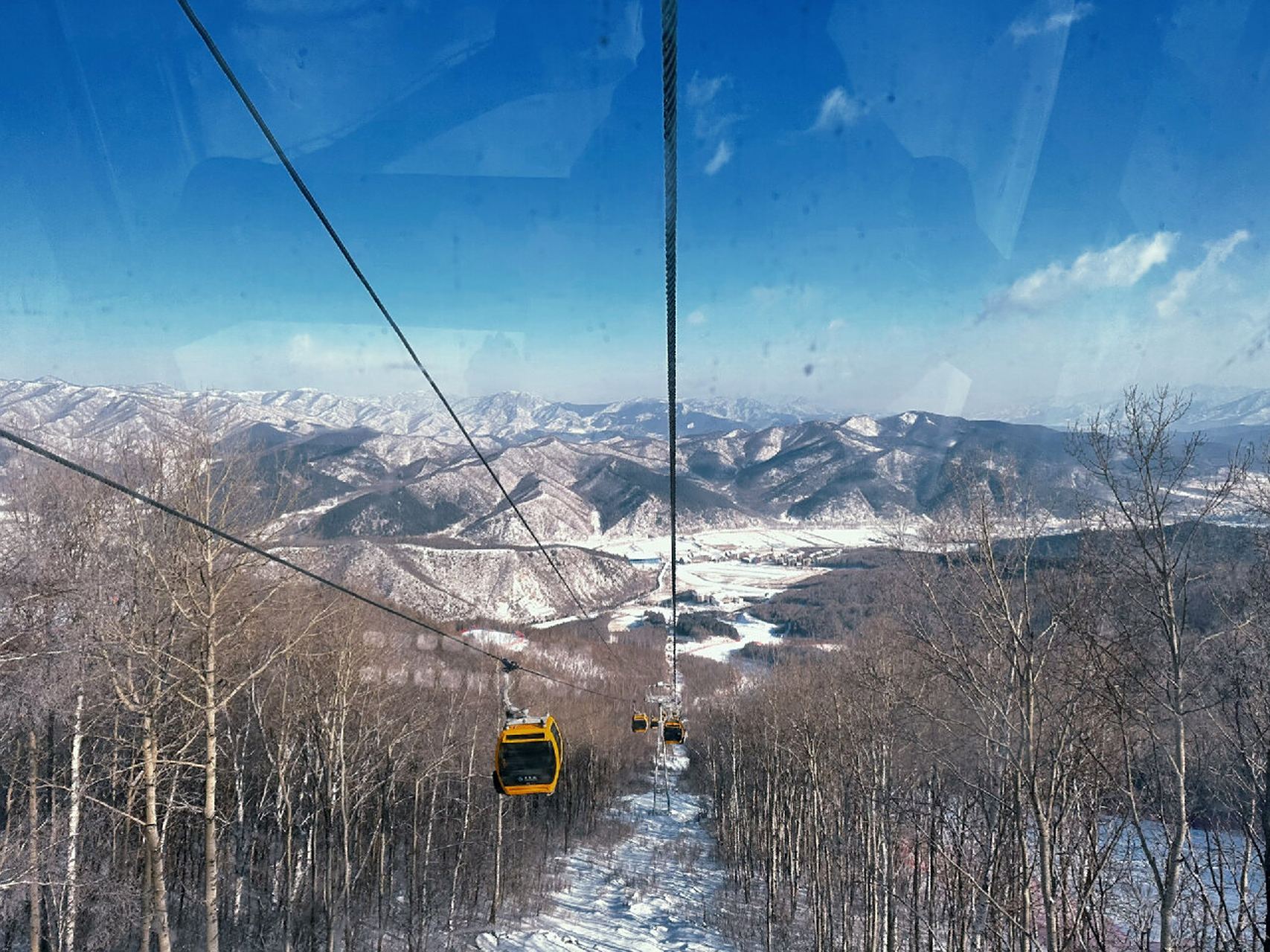 赤峰美林谷滑雪场攻略篇 美林谷滑雪场位于内蒙赤峰市,雪场并不大,但