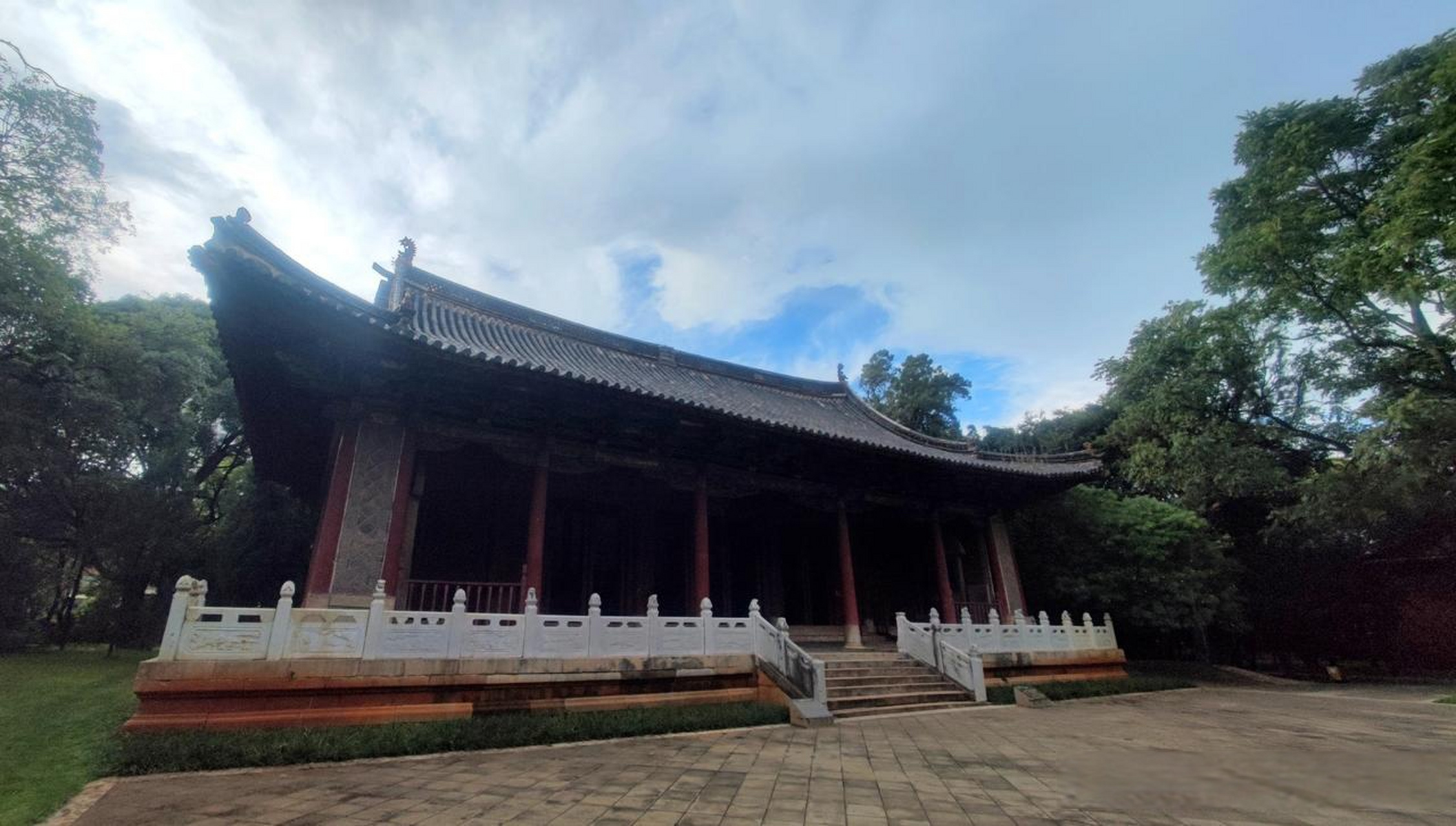 建水旅游攻略 云南建水文庙,环境真是棒极了.