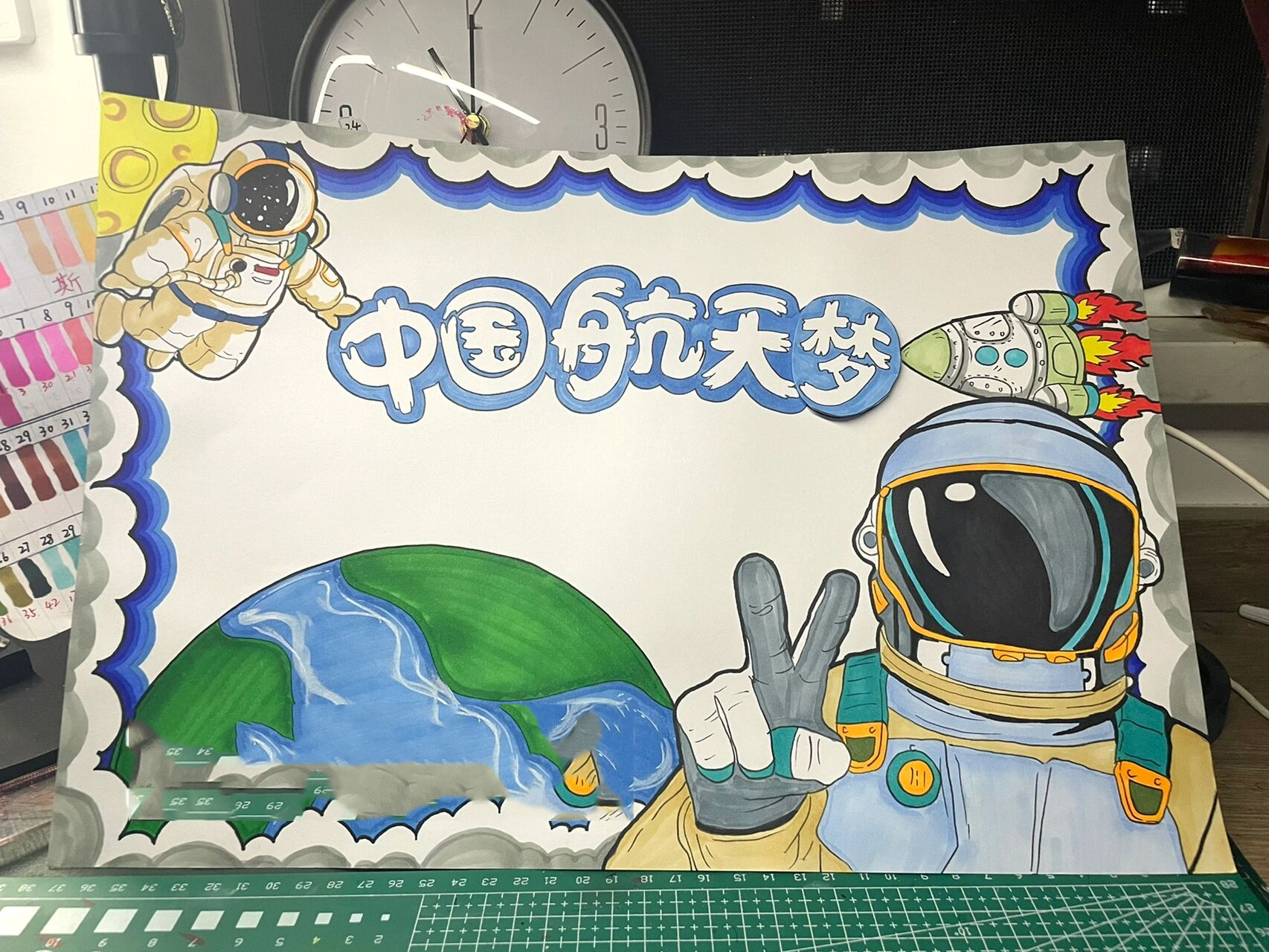 中国航天日手抄报,中国航天梦手抄报 我把最后一个日字改成了梦字,就
